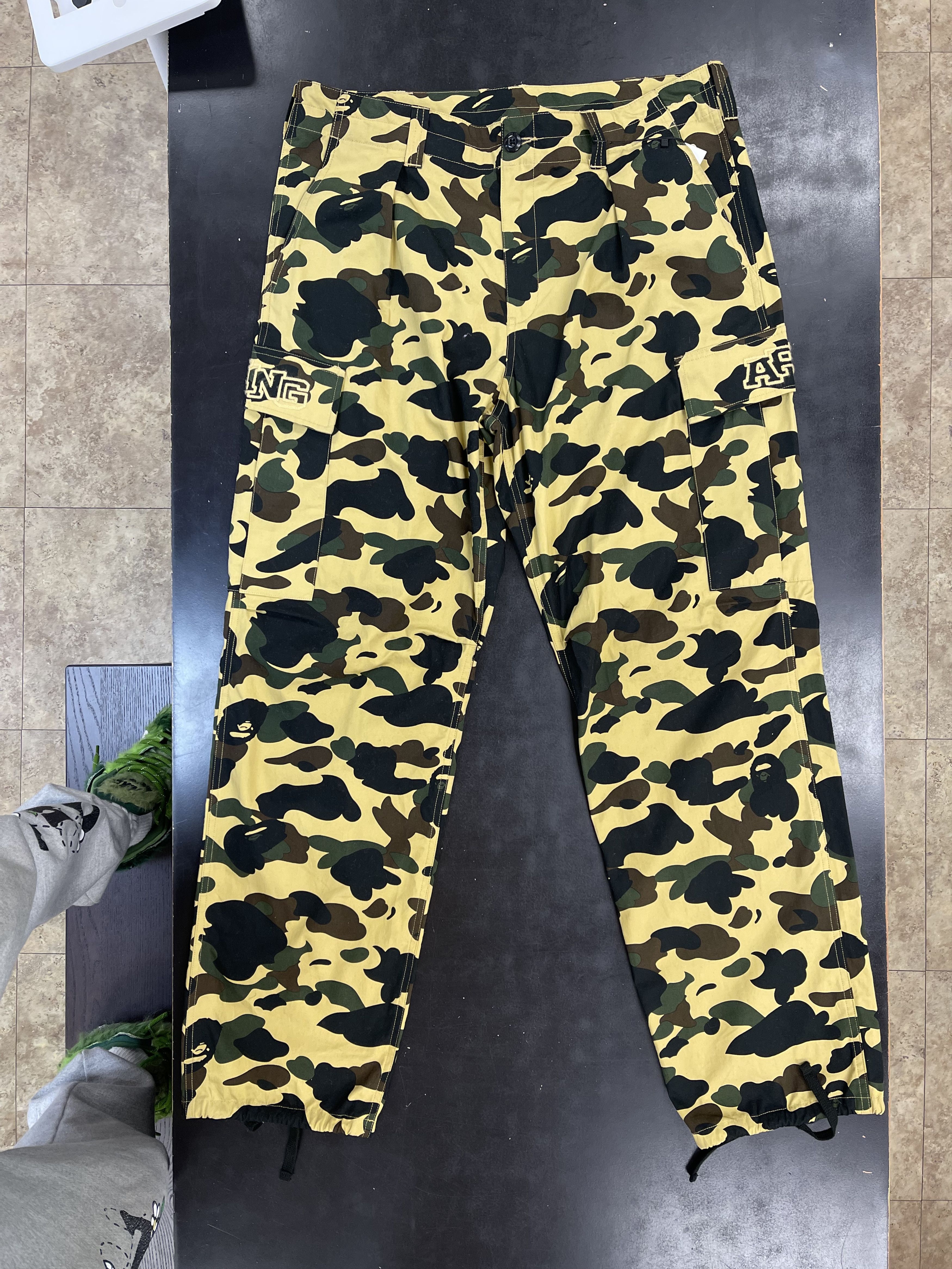 Bape Bape 1st Camo Cargo Pants SS22 Khaki Size US 38 / EU 54 - 1 Thumbnail
