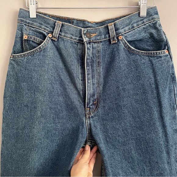 Levi's × Vintage Vintage Levi's Orange Tab High-rise Tapered Mom Jeans Size 30" / US 8 / IT 44 - 2 Thumbnail