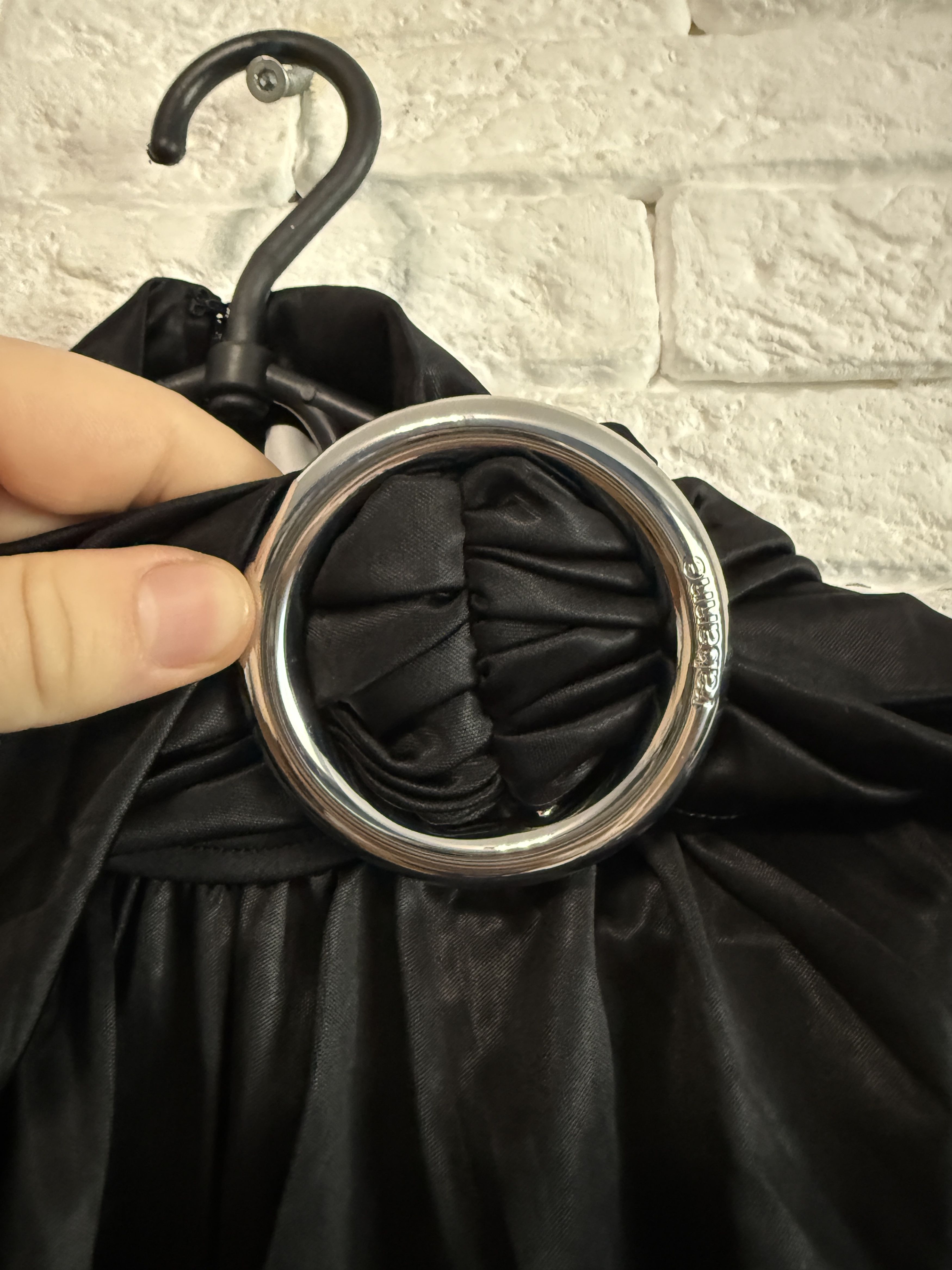 H&M × Paco Rabanne Paco Rabanne x H&M Blouse Buckle Detail Sz M Size M / US 6-8 / IT 42-44 - 6 Thumbnail