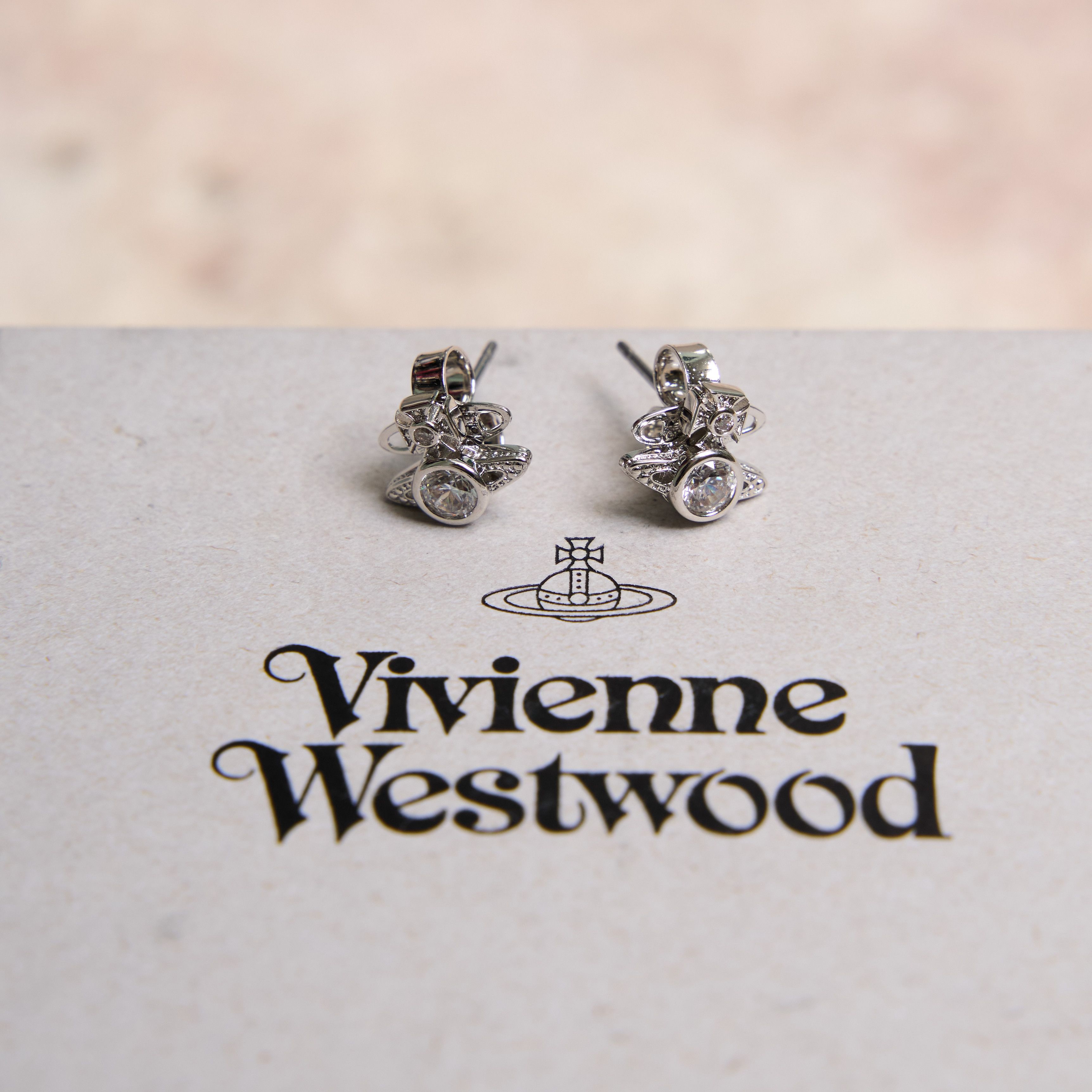 Vivienne Westwood VIVIENNE WESTWOOD London Orb Earrings Size ONE SIZE - 1 Thumbnail
