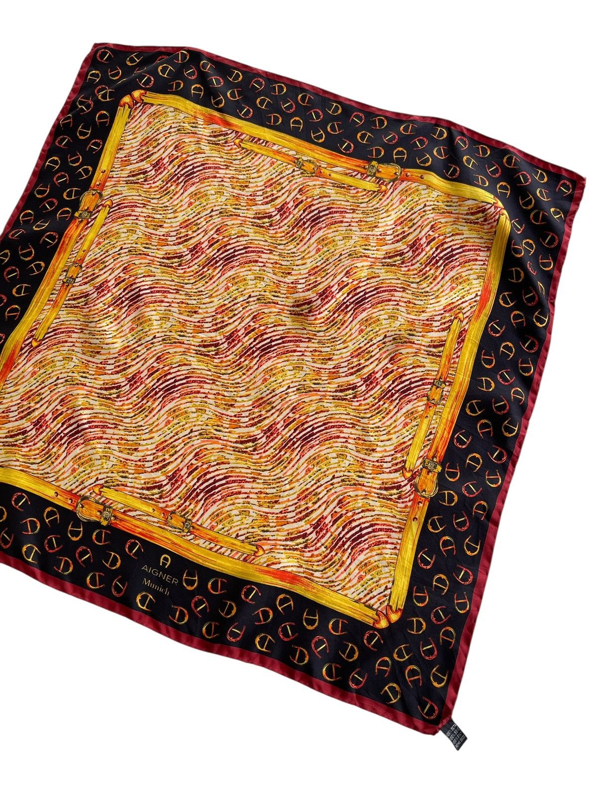 Aigner Aigner Munich Luxury Monogram Silk Scarves Size ONE SIZE - 4 Thumbnail