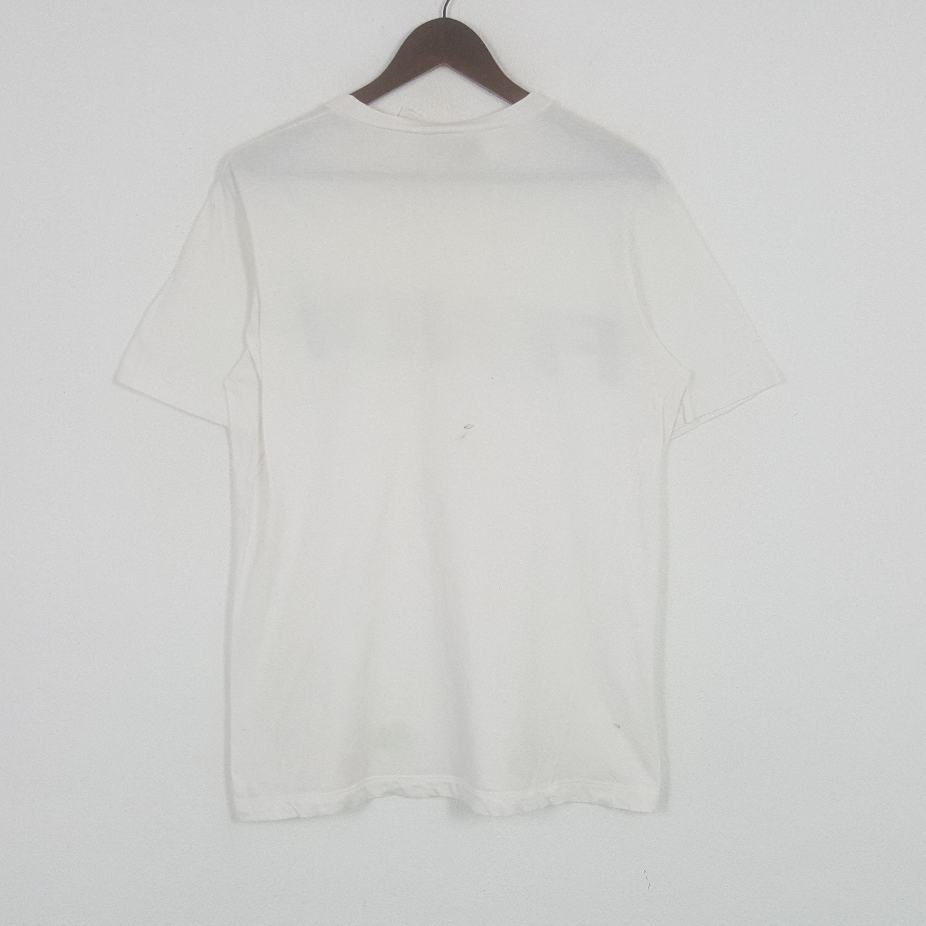 Fendi × Vintage Vintage FENDI Italian Designer Spell Out T-shirt Size US M / EU 48-50 / 2 - 3 Thumbnail