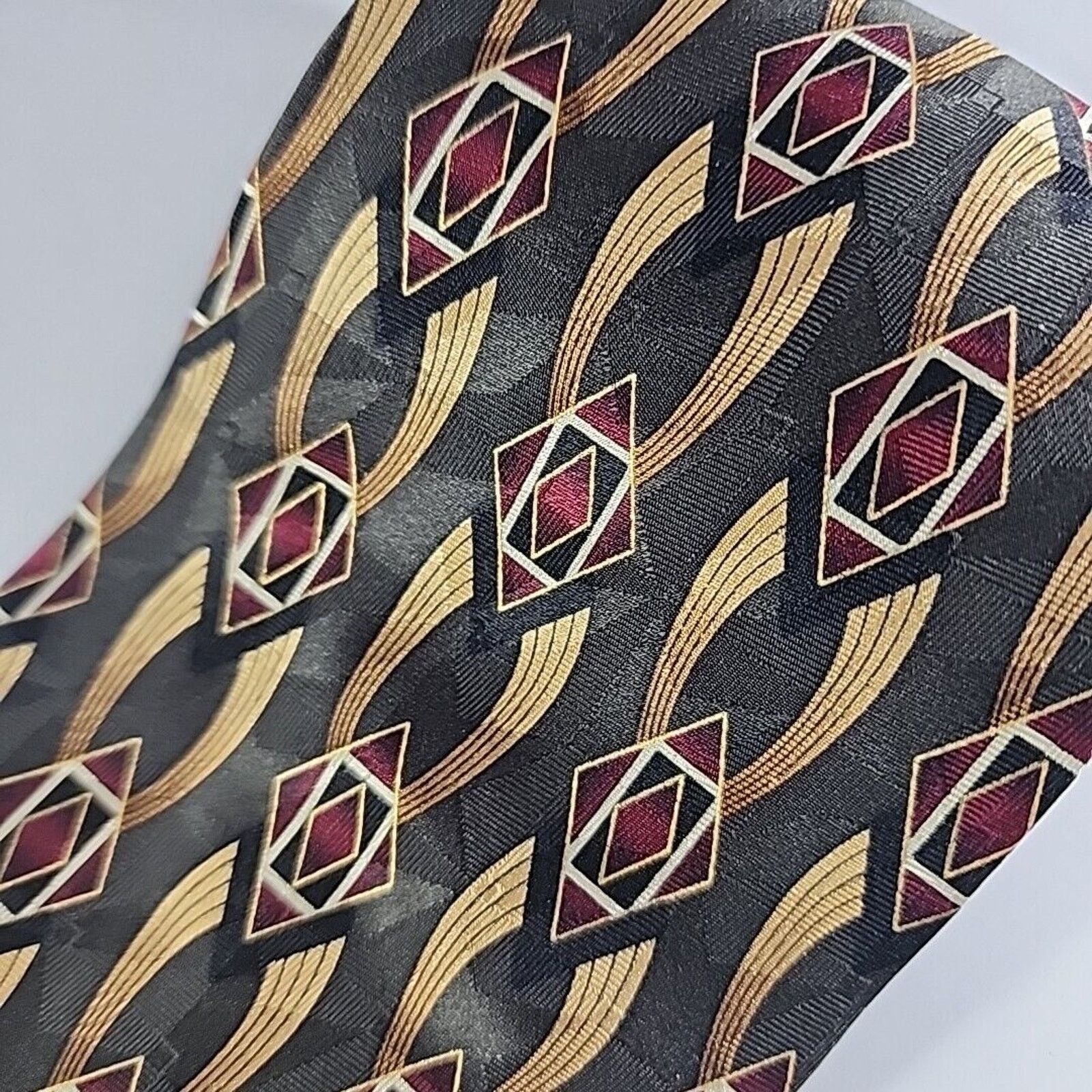 Vintage Facets Silk Necktie, Gray-Maroon-Gold Geometric - Like New Size ONE SIZE - 3 Thumbnail