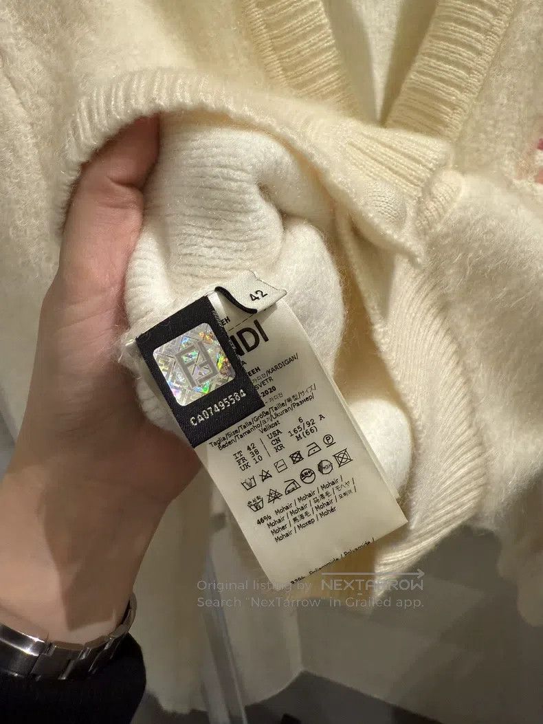 Fendi Fendi White Mohair Cardigan Size S / US 4 / IT 40 - 6 Thumbnail