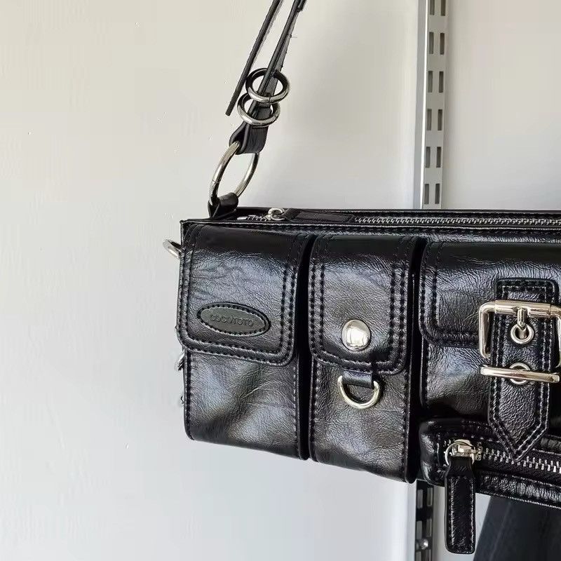 Japanese Brand Women Half-moon Leather Hasp Shoulder Crossbody Bag Size ONE SIZE - 5 Thumbnail