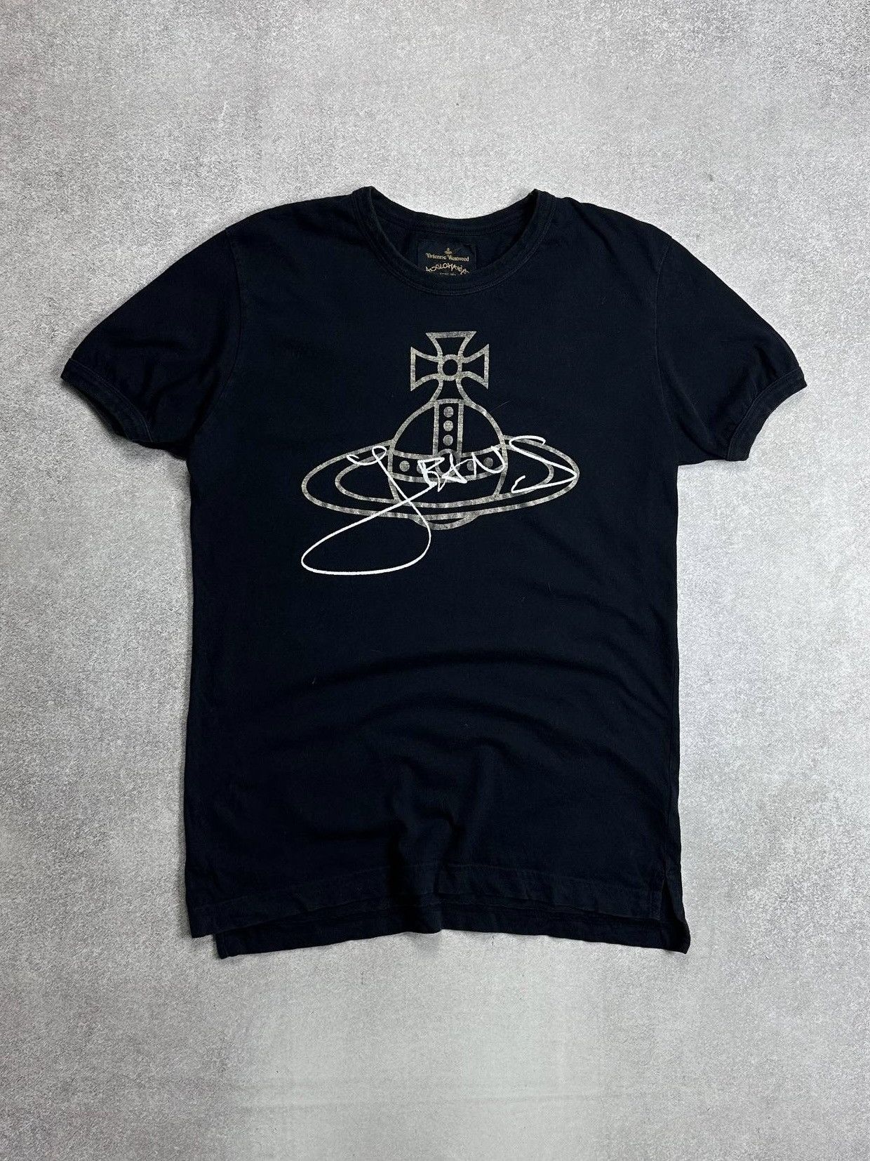 Vivienne Westwood Vintage Vivienne Westwood Big Logo T-shirt L Size US L / EU 52-54 / 3 - 1 Thumbnail