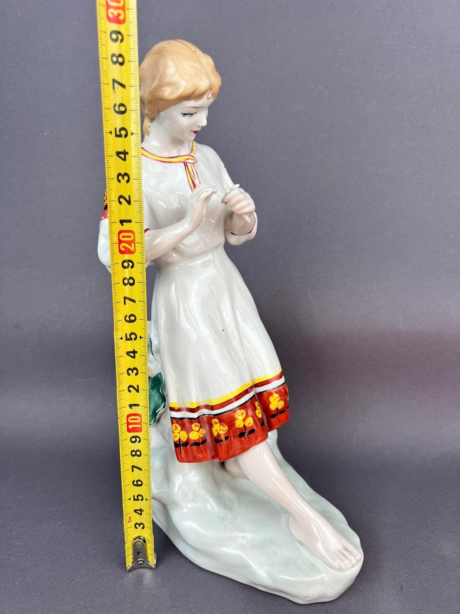 Vintage 1970 Polonne Vintage Soviet Porcelain Statue Girl 11 in Size ONE SIZE - 2 Thumbnail