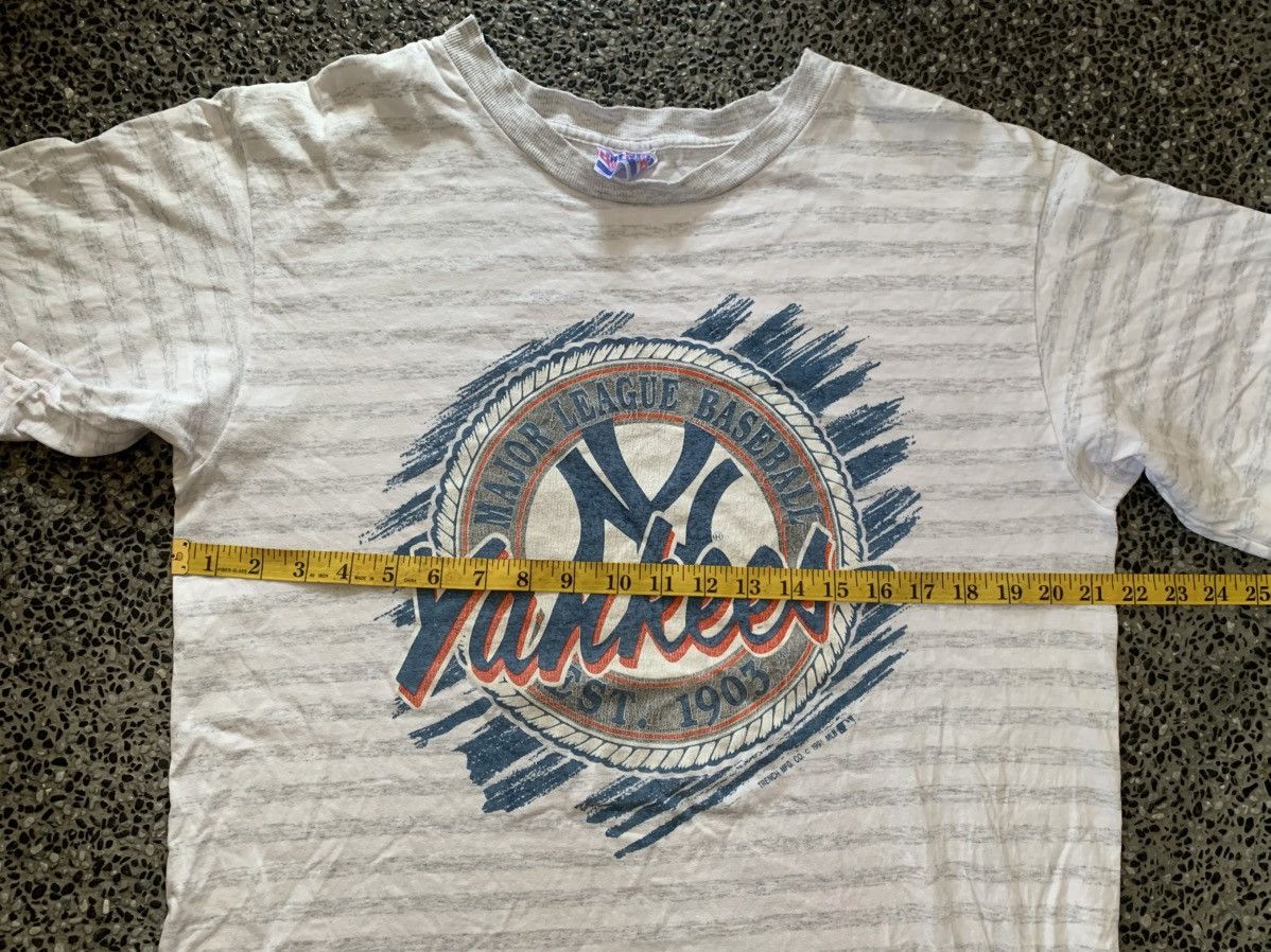 New York Yankees Vintage 90s New York Yankees MLB Team T shirt Size US L / EU 52-54 / 3 - 8 Thumbnail