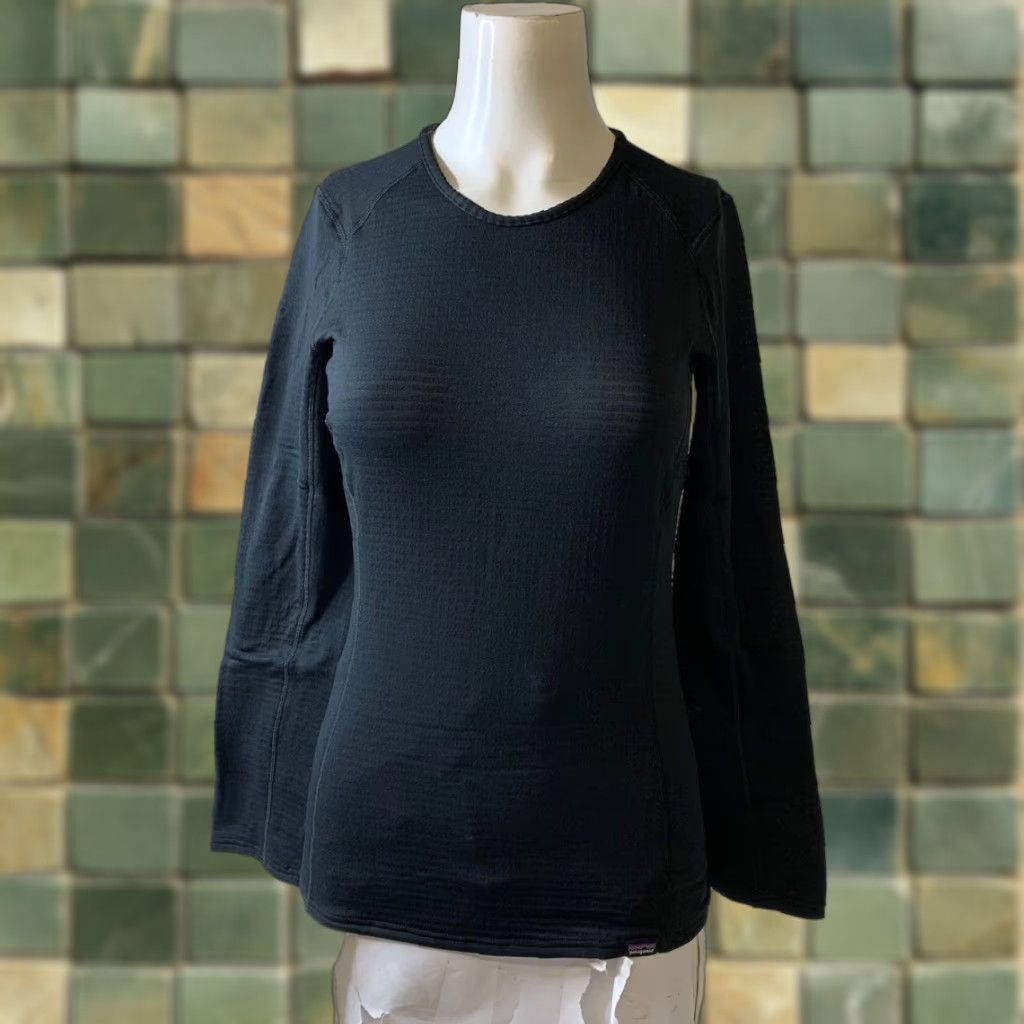 PATAGONIA Sweatshirt Capilene Thermal Weight Women's XS Black Crew Neck Pullover Regular Size XS Casual Shirts Mens Womens Boys Girls