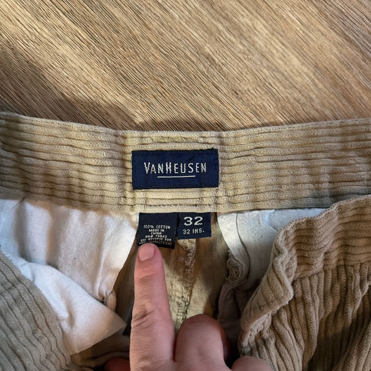 Van Heusen Vintage corduroy pants 32 Size US 32 / EU 48 - 2 Thumbnail