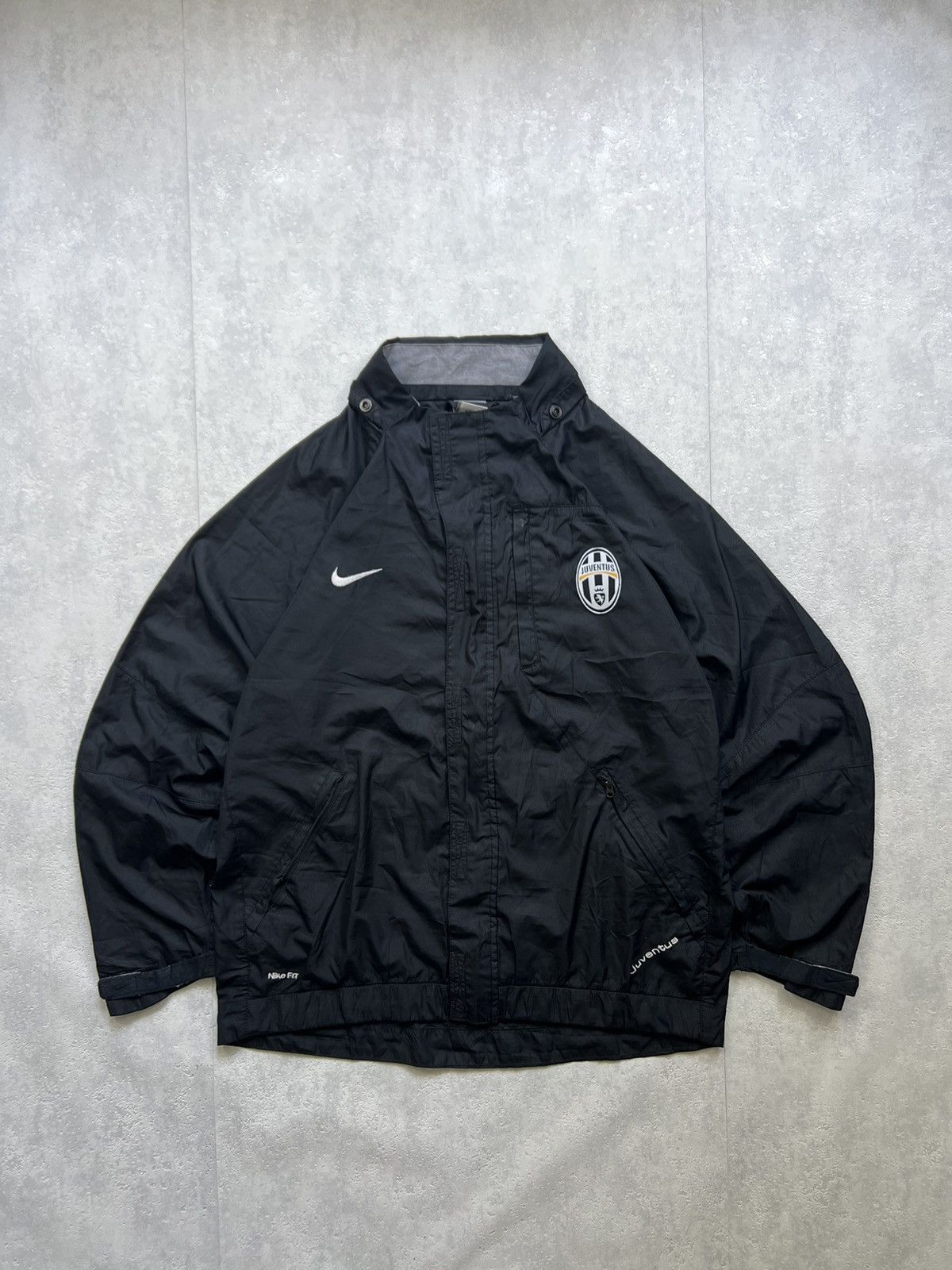 Nike 00’s NIKE JUVENTUS SWOOSH LOGO RARE JACKET Y2K Size US M / EU 48-50 / 2 - 1 Thumbnail