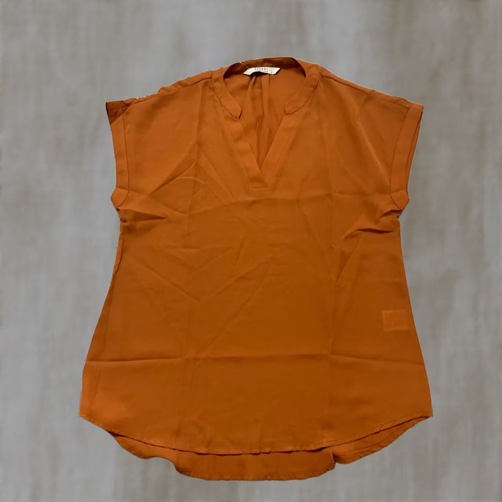 Vintage Soteer Womens Blouse S Solid Orange Short Sleeve V-Neck Pullover Regular Size S NWT Size S / US 4 / IT 40 - 1 Thumbnail