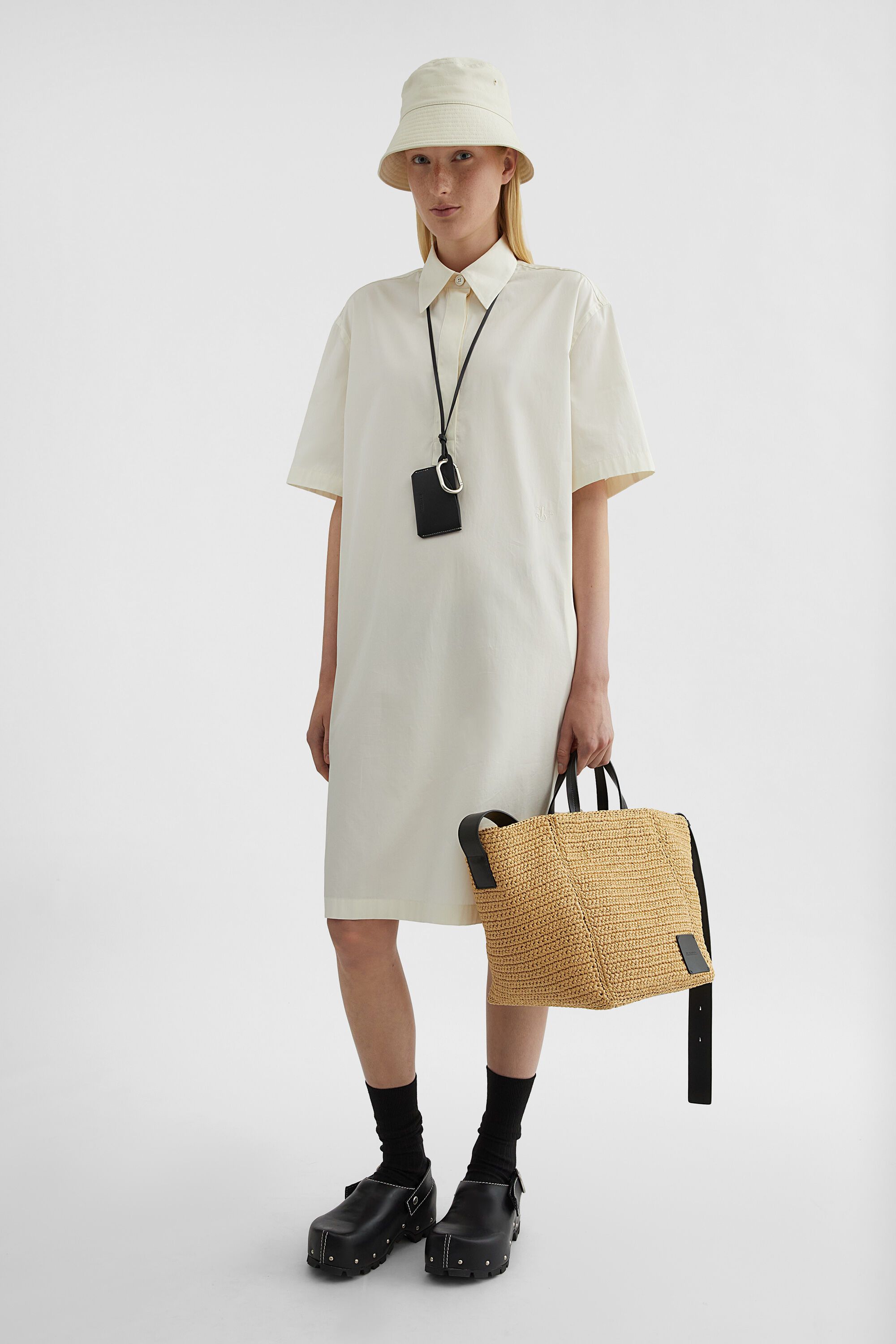 Jil Sander o1loc1c0426 Size:OS/Utility Tote Medium in Beige Size ONE SIZE - 6 Thumbnail