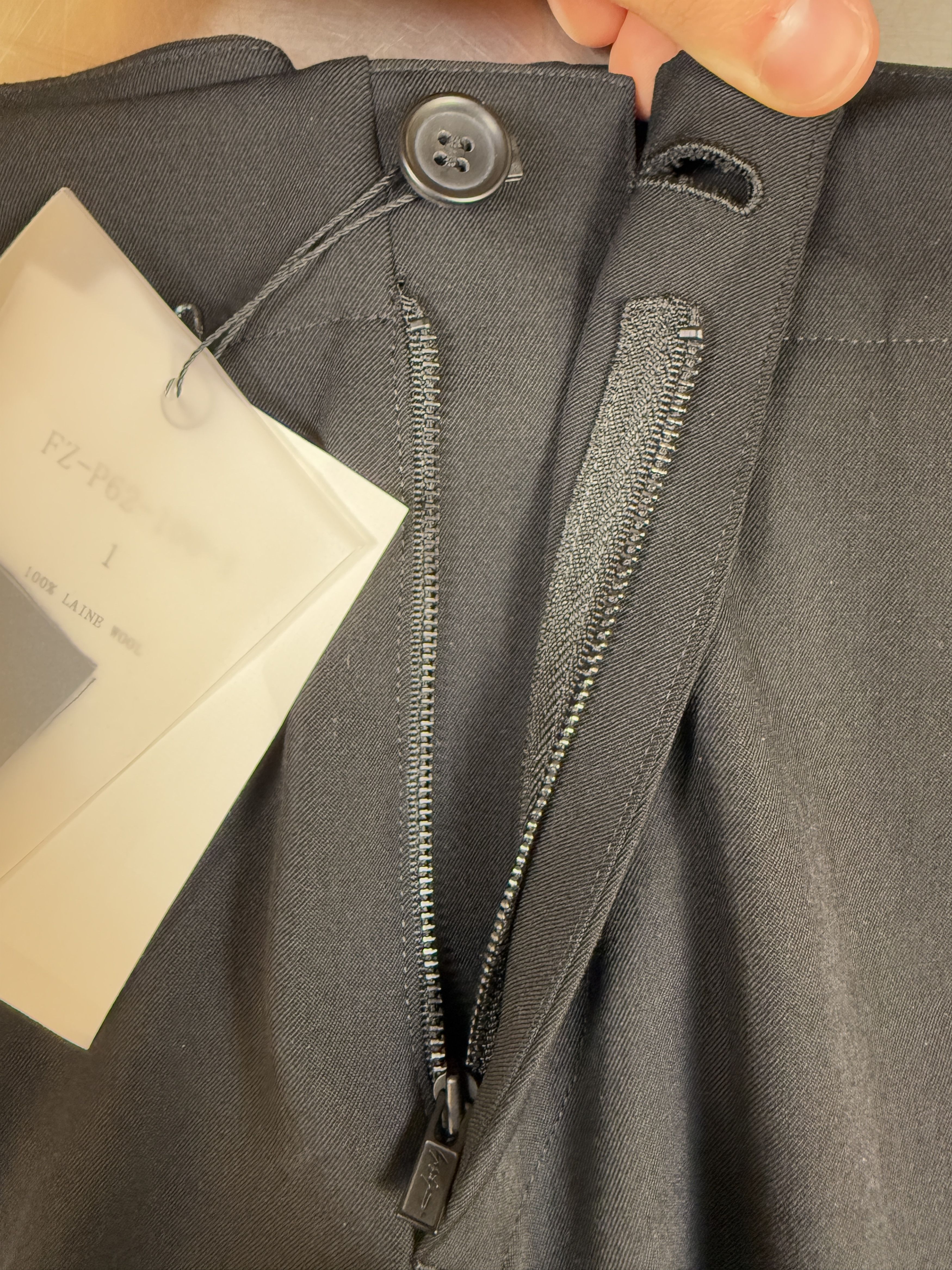 Yohji Yamamoto $1000 Yohji Yamamoto Tucked Hem Trousers Size 26" / US 2 / IT 38 - 8 Thumbnail