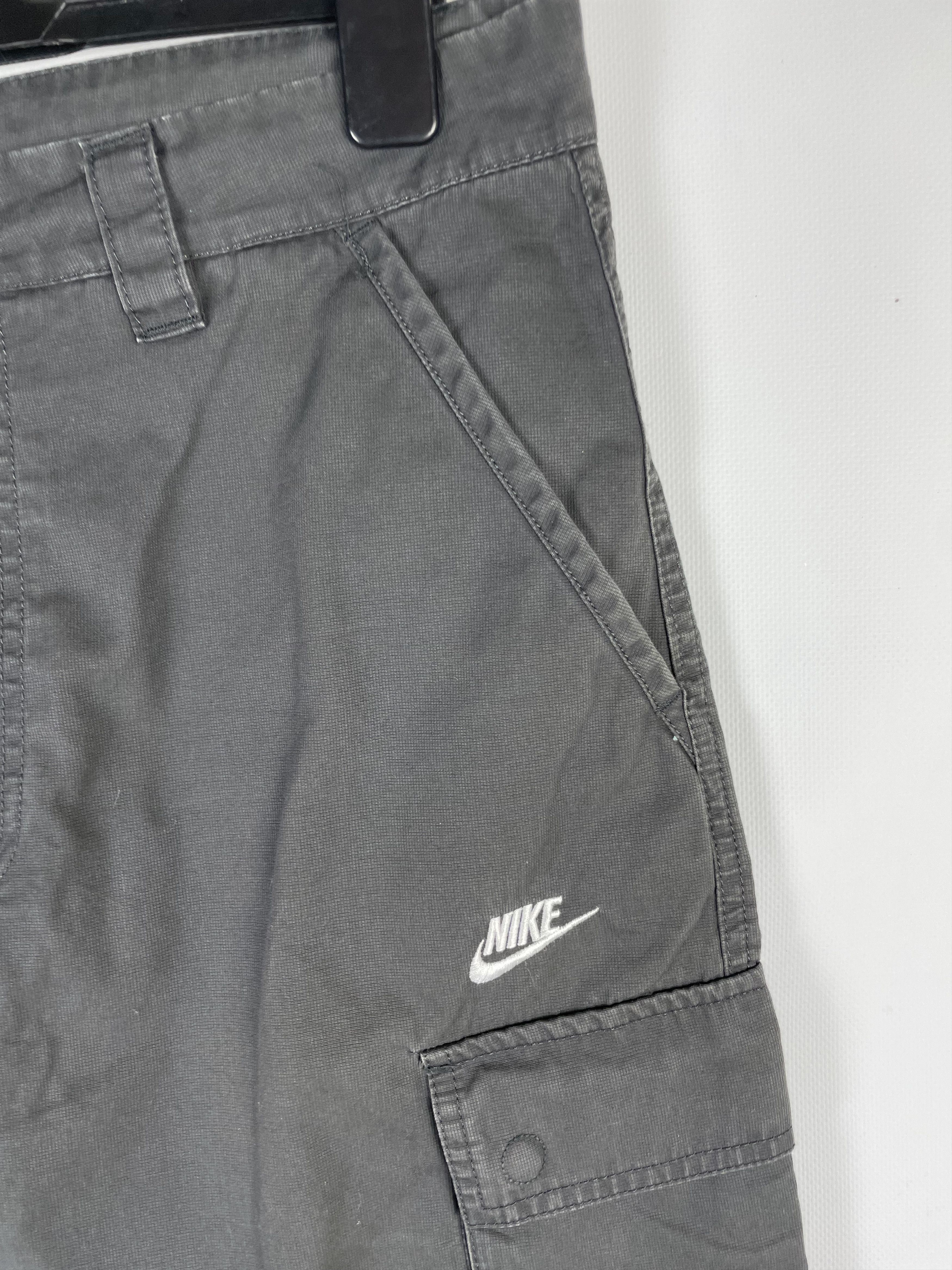 Nike Vintage Cargo Nike Shorts Y2k Size US 30 / EU 46 - 4 Thumbnail