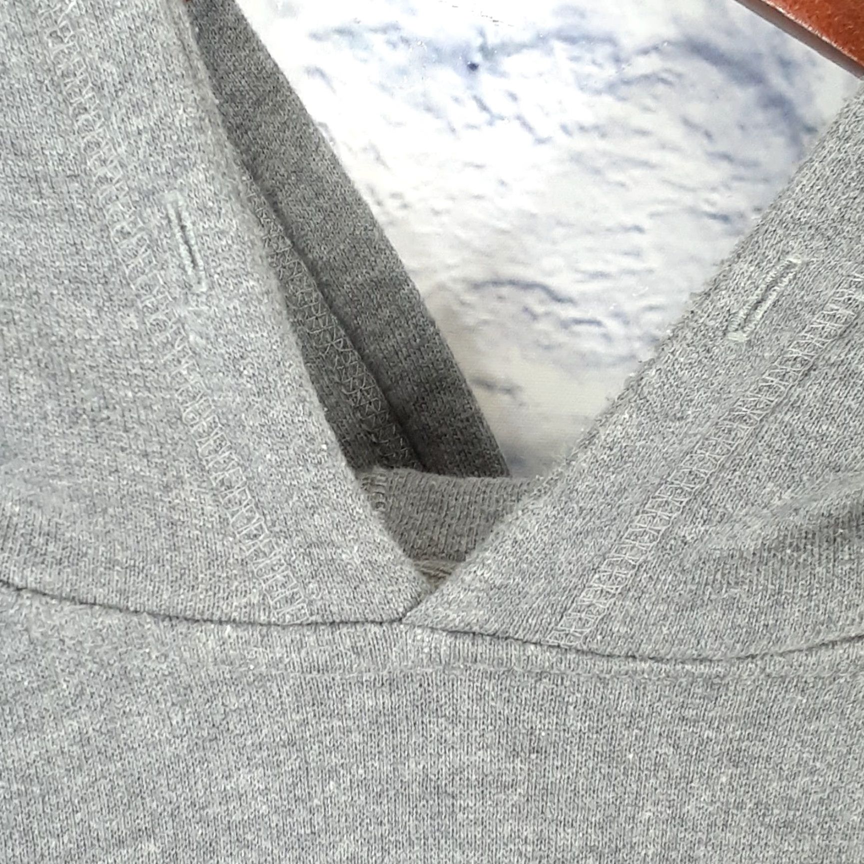Vintage VINTAGE Ohio State Buckeyes Varsity Athletic Cadre Hoodie Embroidered Medium Gray Unisex Adults M Long Sleeve Pullover"> Size US M / EU 48-50 / 2 - 4 Thumbnail
