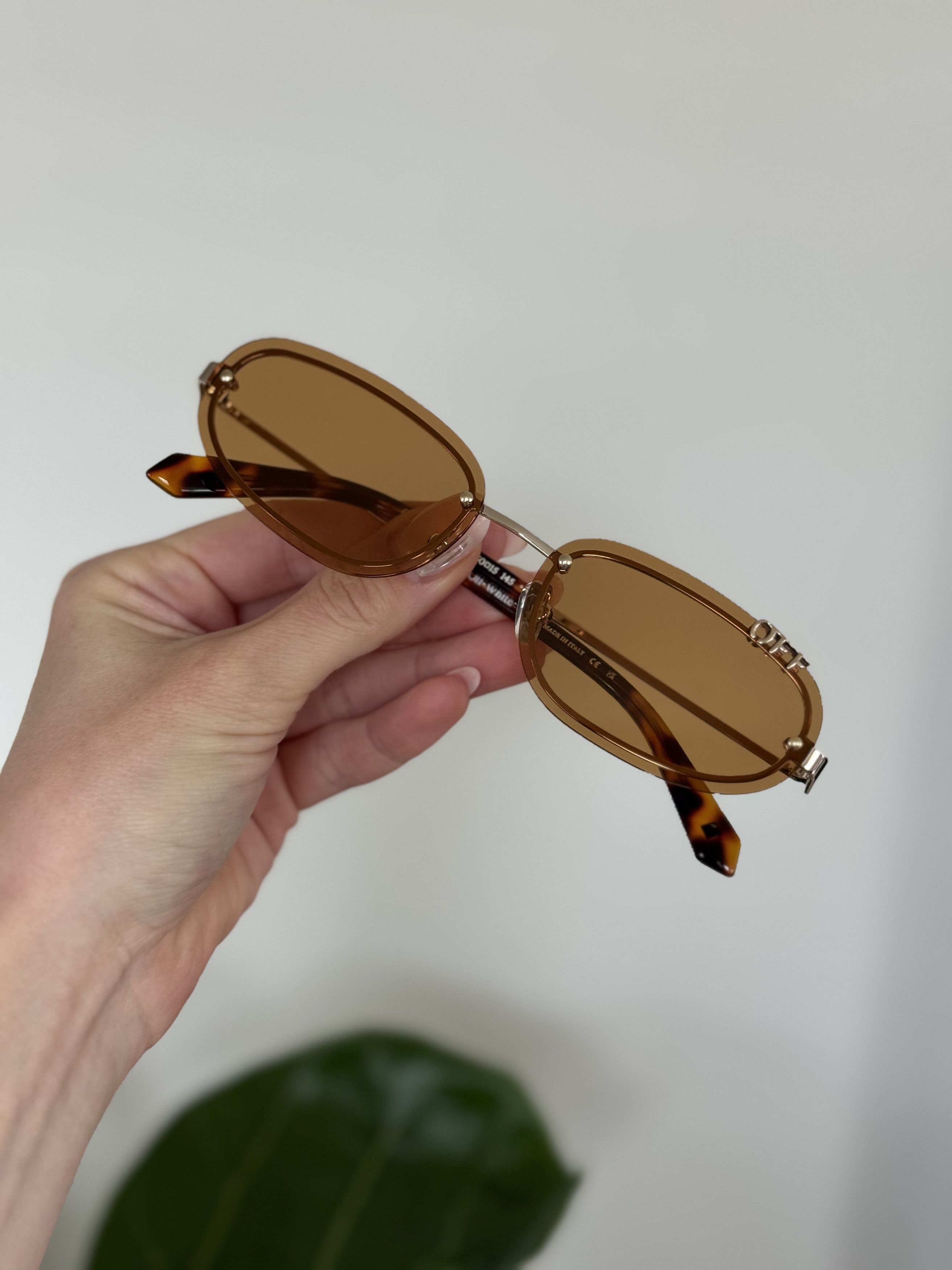 Off-White Off-White MIAMI Men Sunglasses OERI13M 7662 NEW AUTHENTIC Size ONE SIZE - 2 Thumbnail