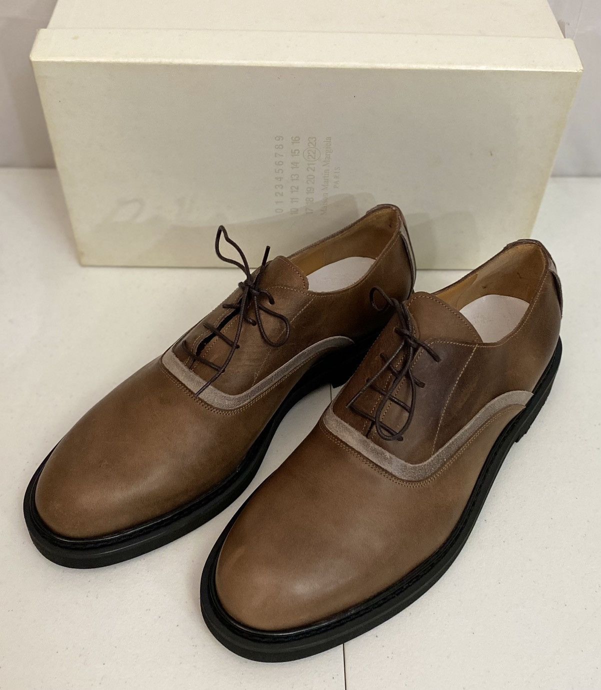 Maison Margiela Maison Margiela 22 🇮🇹 Brown Leather Suede Trim Oxfords 12 New Size US 12 / EU 45 - 1 Thumbnail