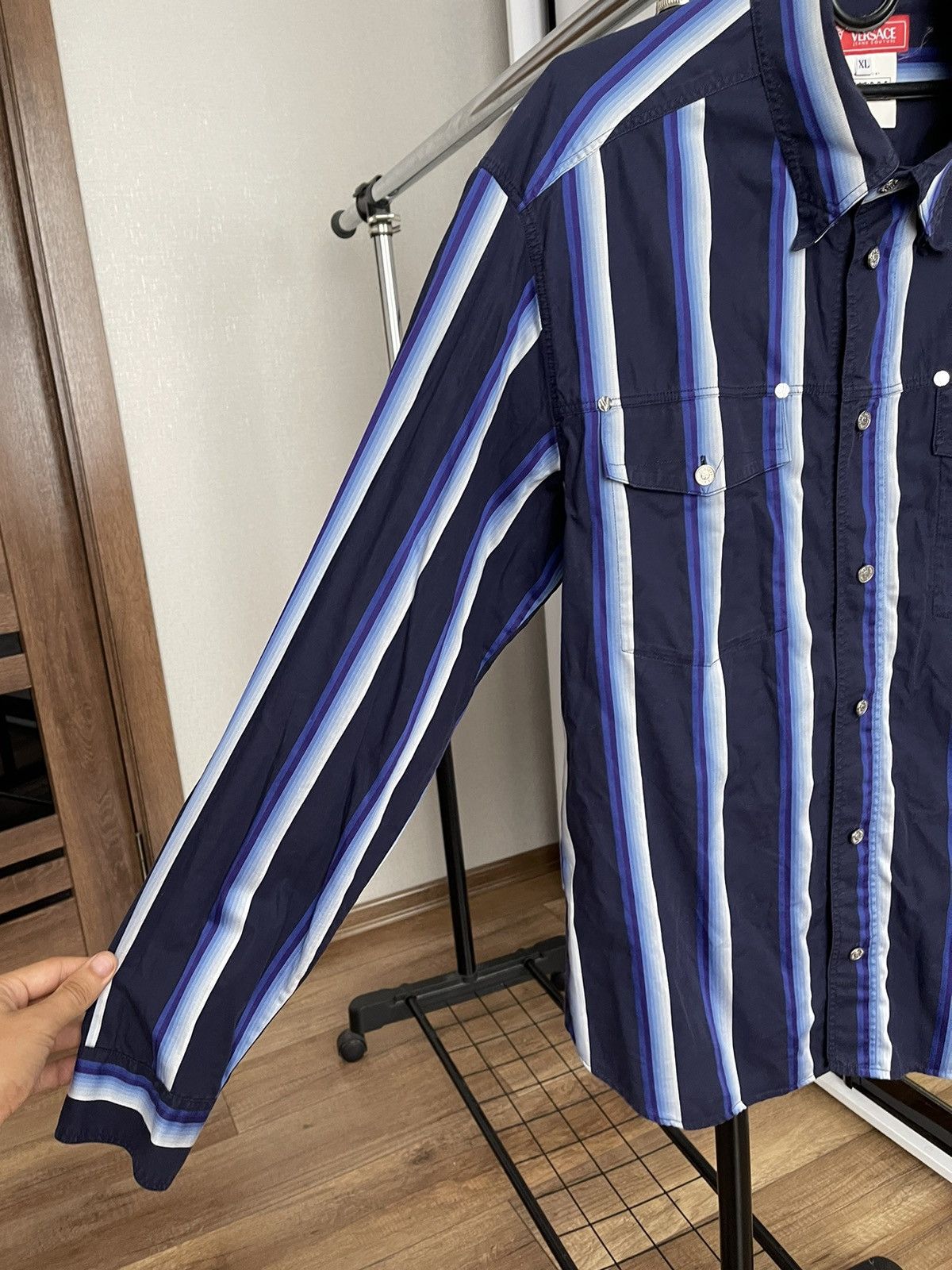 Versace Jeans Couture Versace Jeans Couture Vintage Shirt Button Up Striped 90s Size US XL / EU 56 / 4 - 6 Thumbnail