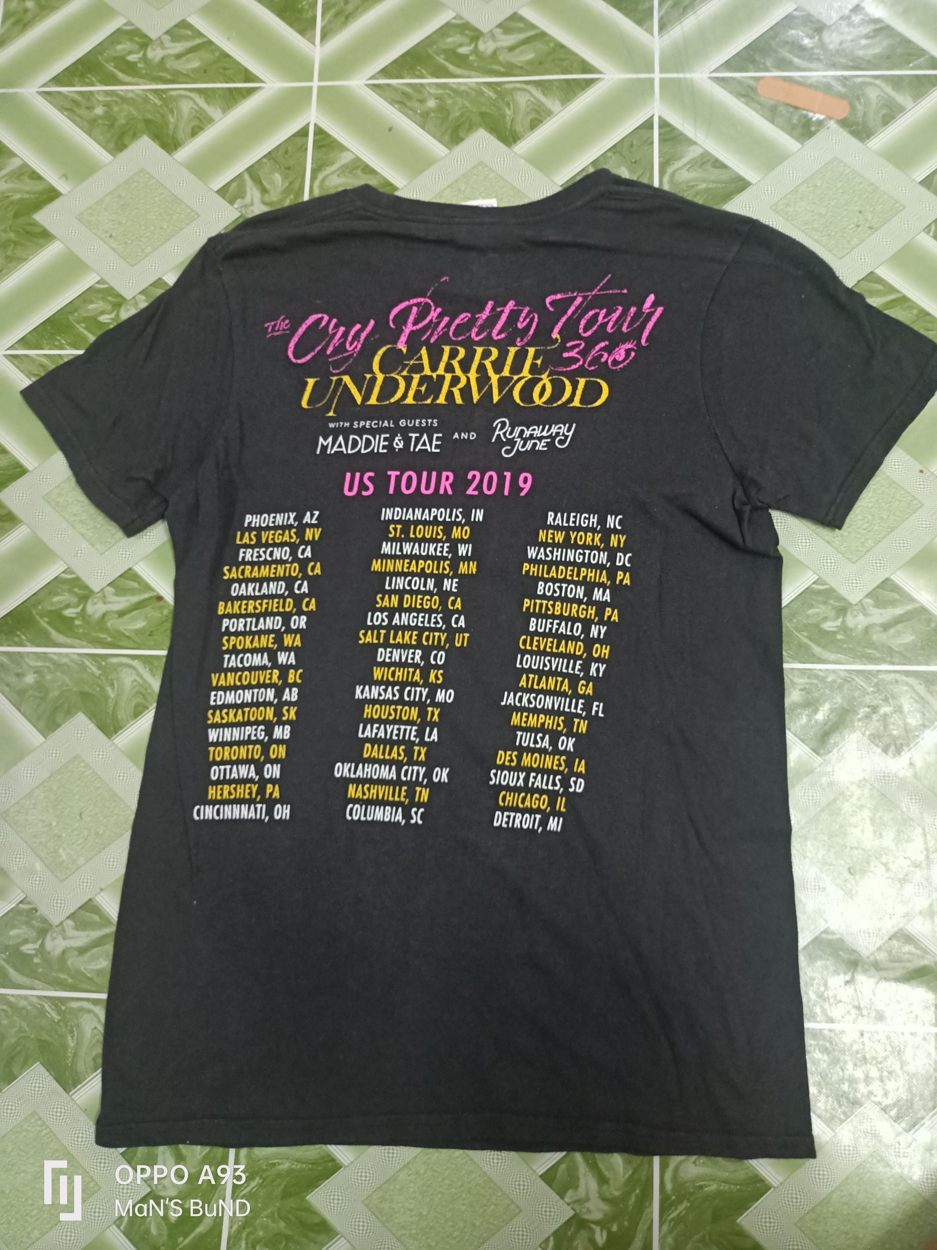 Band Tees × Vintage Band tees CARRIE UNDERWOOD US Tour 2019 Size S / US 4 / IT 40 - 2 Thumbnail