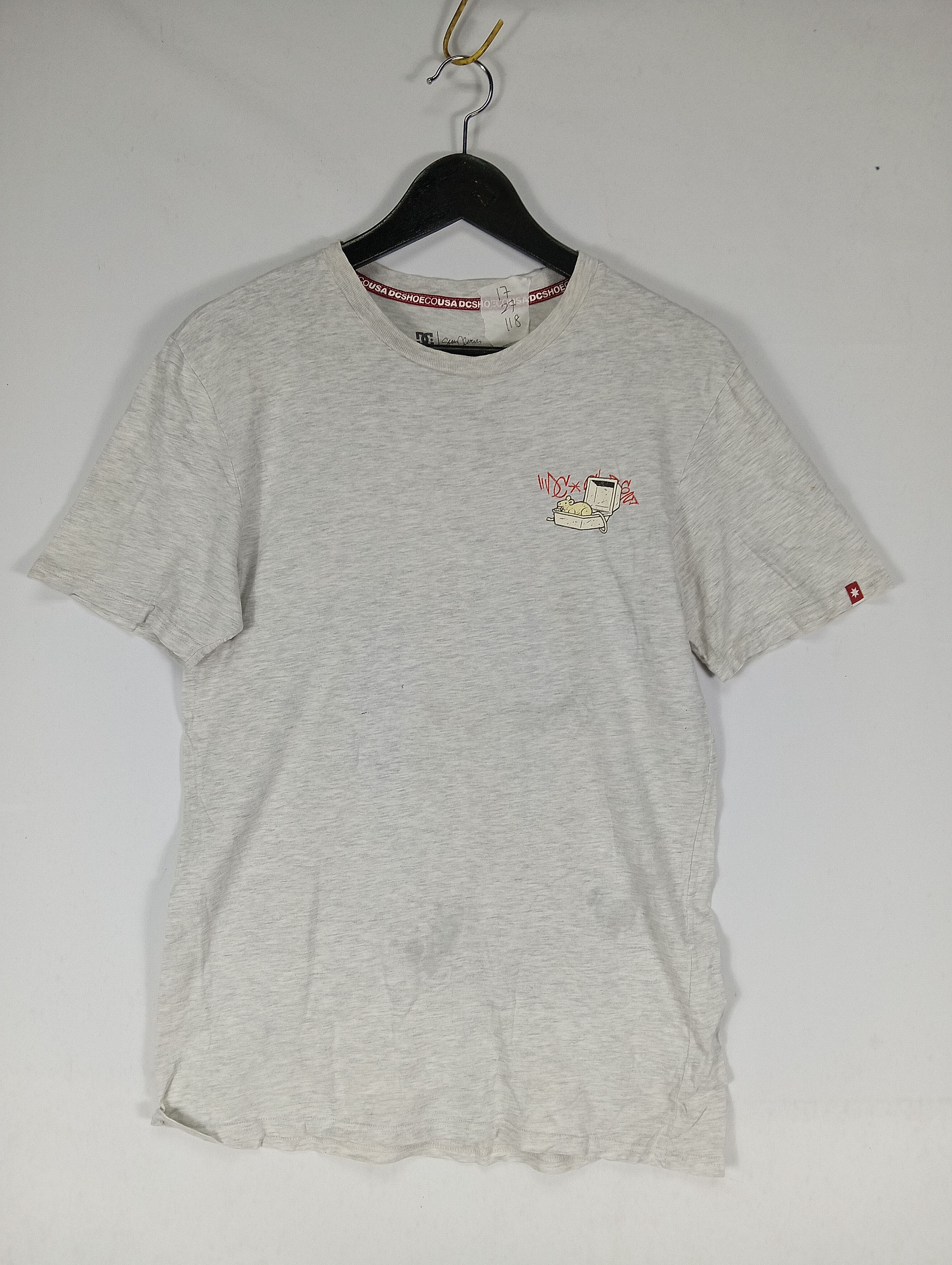 Vintage dc shoes TEE VINTAGE JEAN Size US S / EU 44-46 / 1 - 3 Thumbnail