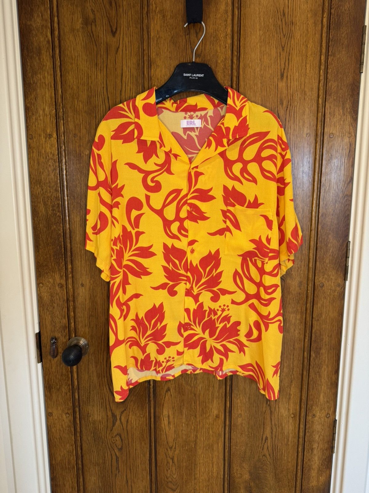 ERL SS23 $415 ERL Hawaiian ss floral tropical shirt M orange red Size US L / EU 52-54 / 3 - 1 Thumbnail