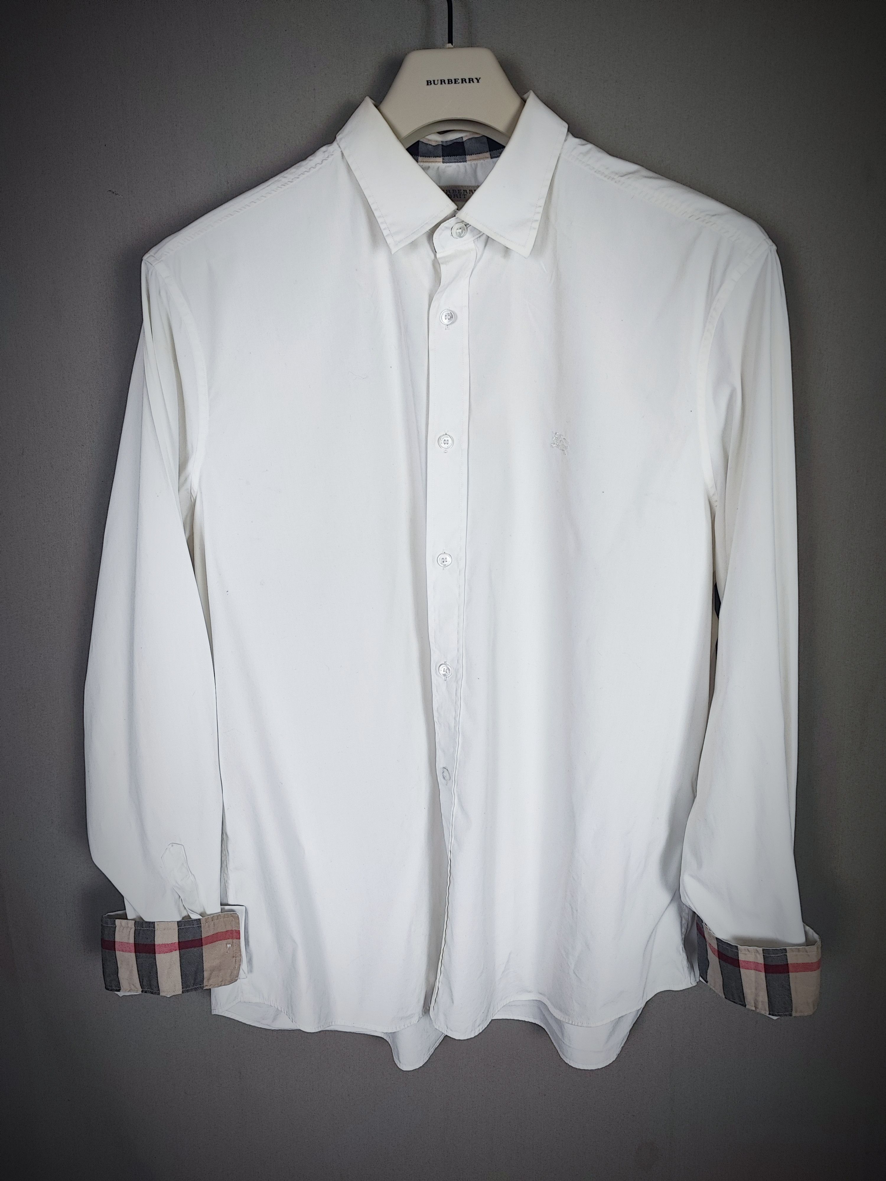 Image of Burberry Shirt in White, Men's (Size 2XL)