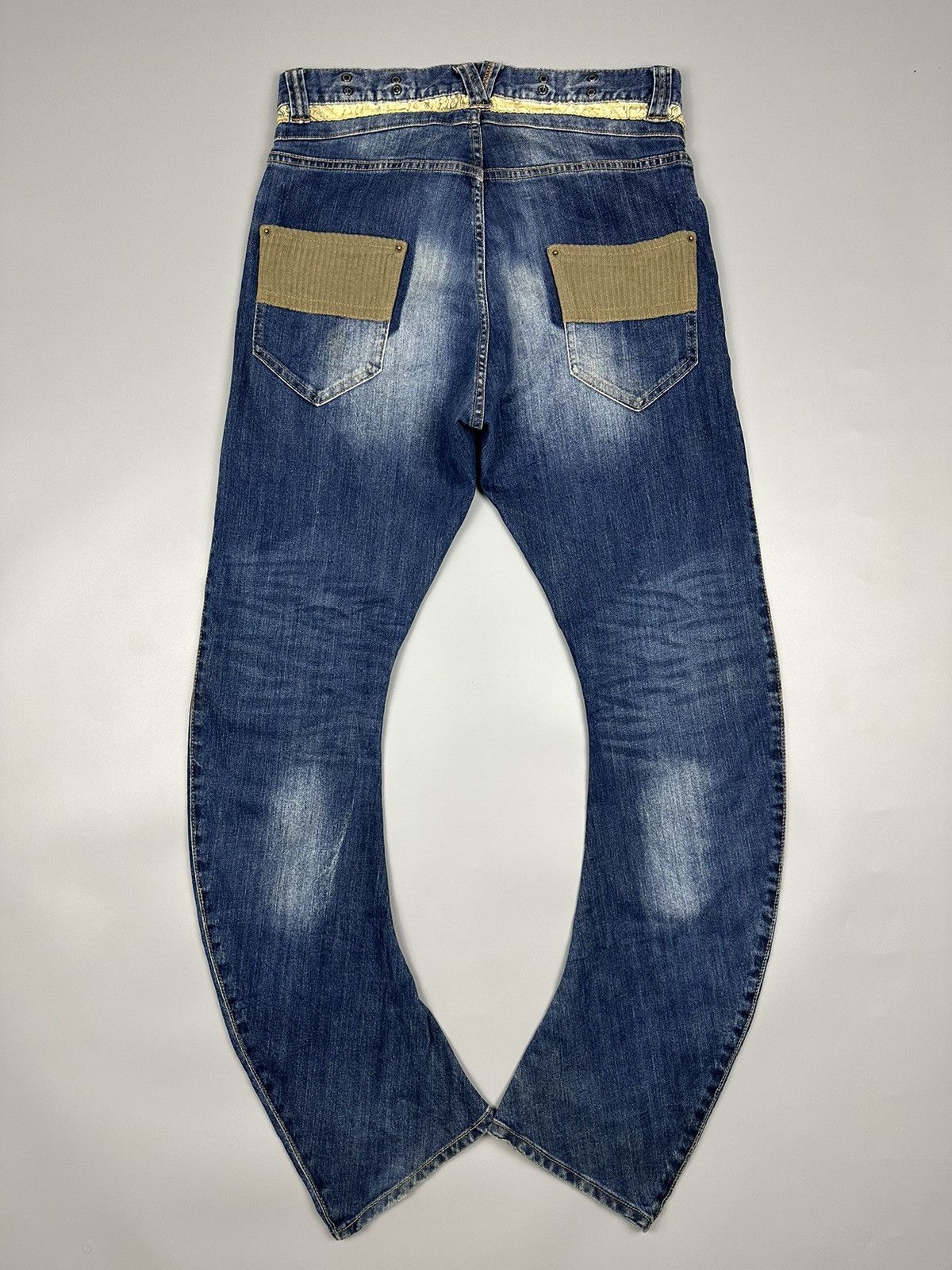 If Six Was Nine × PPFM Distressed PPFM Curve Leg Sashiko Boro Denim Size US 33 - 2 Thumbnail