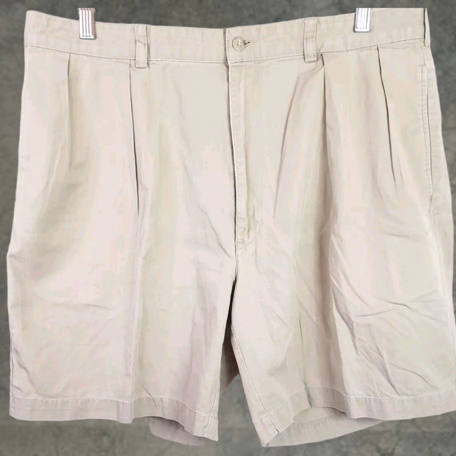 Ralph Lauren Polo Golf Ralph Lauren Chino Shorts Mens 38x8 Beige Cotton Pleated Zip Closure Regular Fit Shortsevent Casual Mens Size US M / EU 48-50 / 2 - 1 Thumbnail