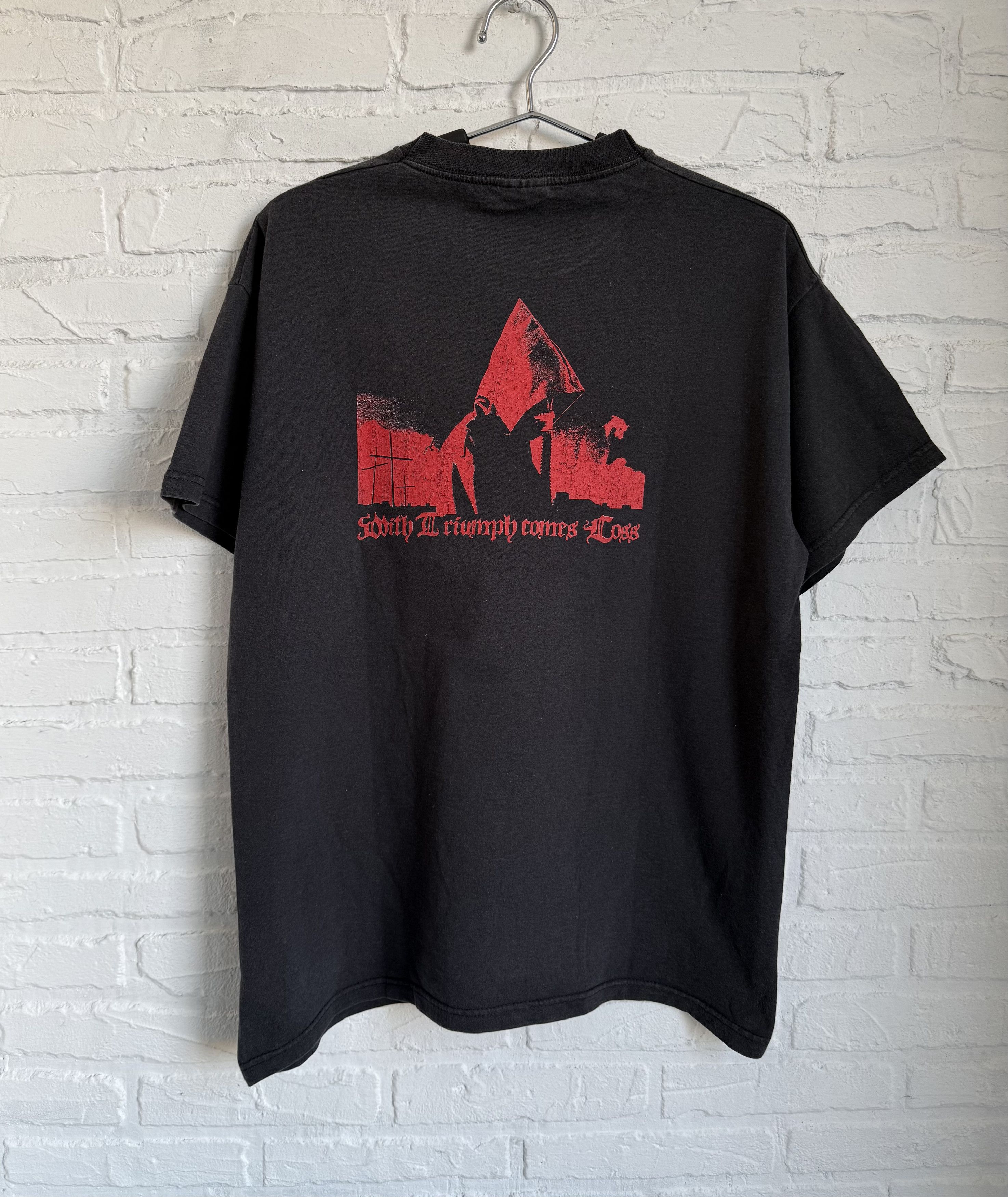 Band Tees × Vintage Vintage 2004 Cataract with triumph comes loss t-shirt Size US M / EU 48-50 / 2 - 3 Thumbnail