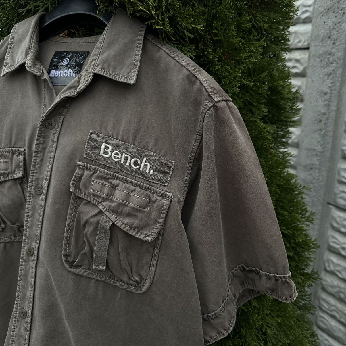 Bench Vintage Japan Bench Shirts Button Up Grunge Avantgarde Y2K Size US L / EU 52-54 / 3 - 13 Thumbnail