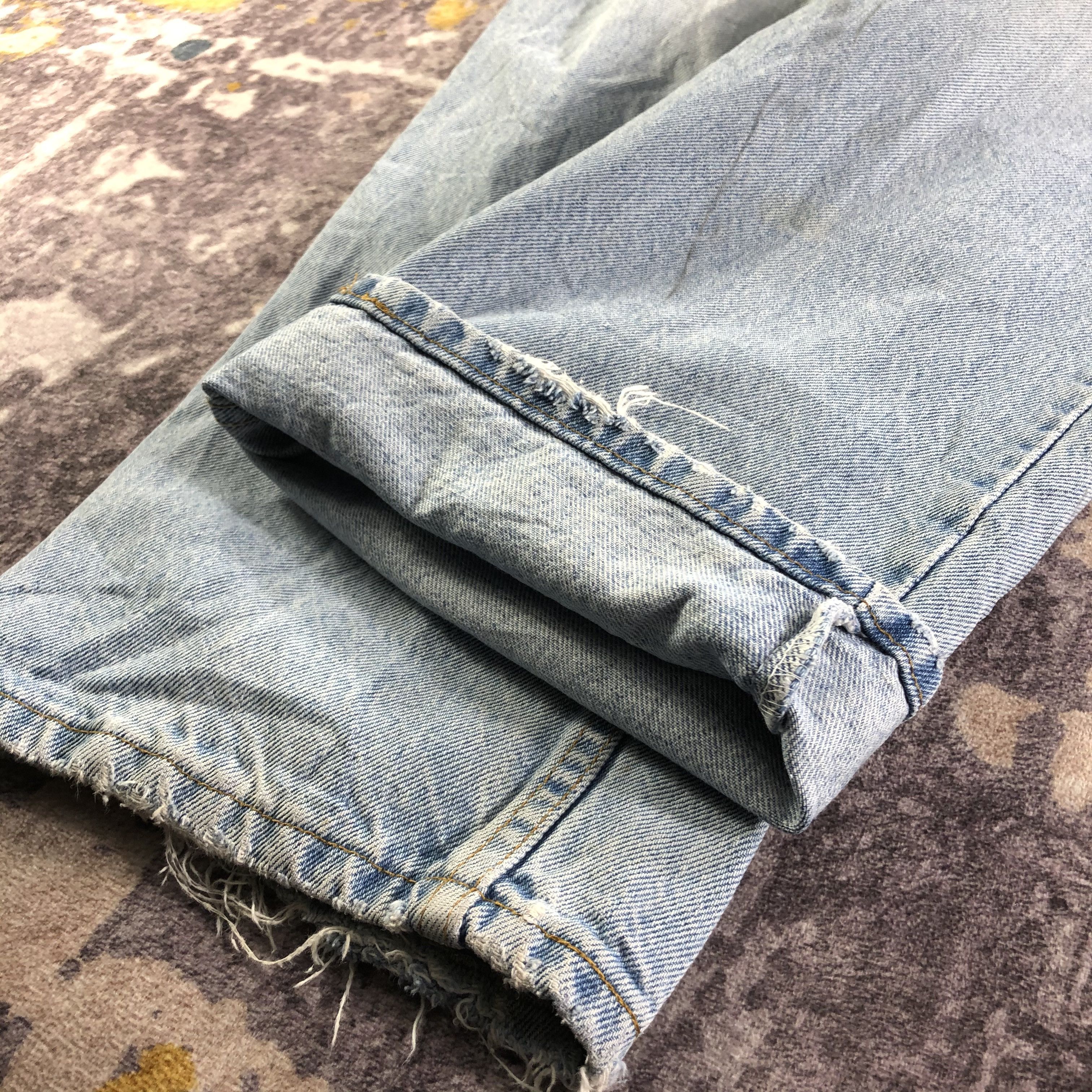 Levi's × Vintage Vintage 90s Light Wash Levis Jeans-JM3428 Size US 38 / EU 54 - 7 Thumbnail