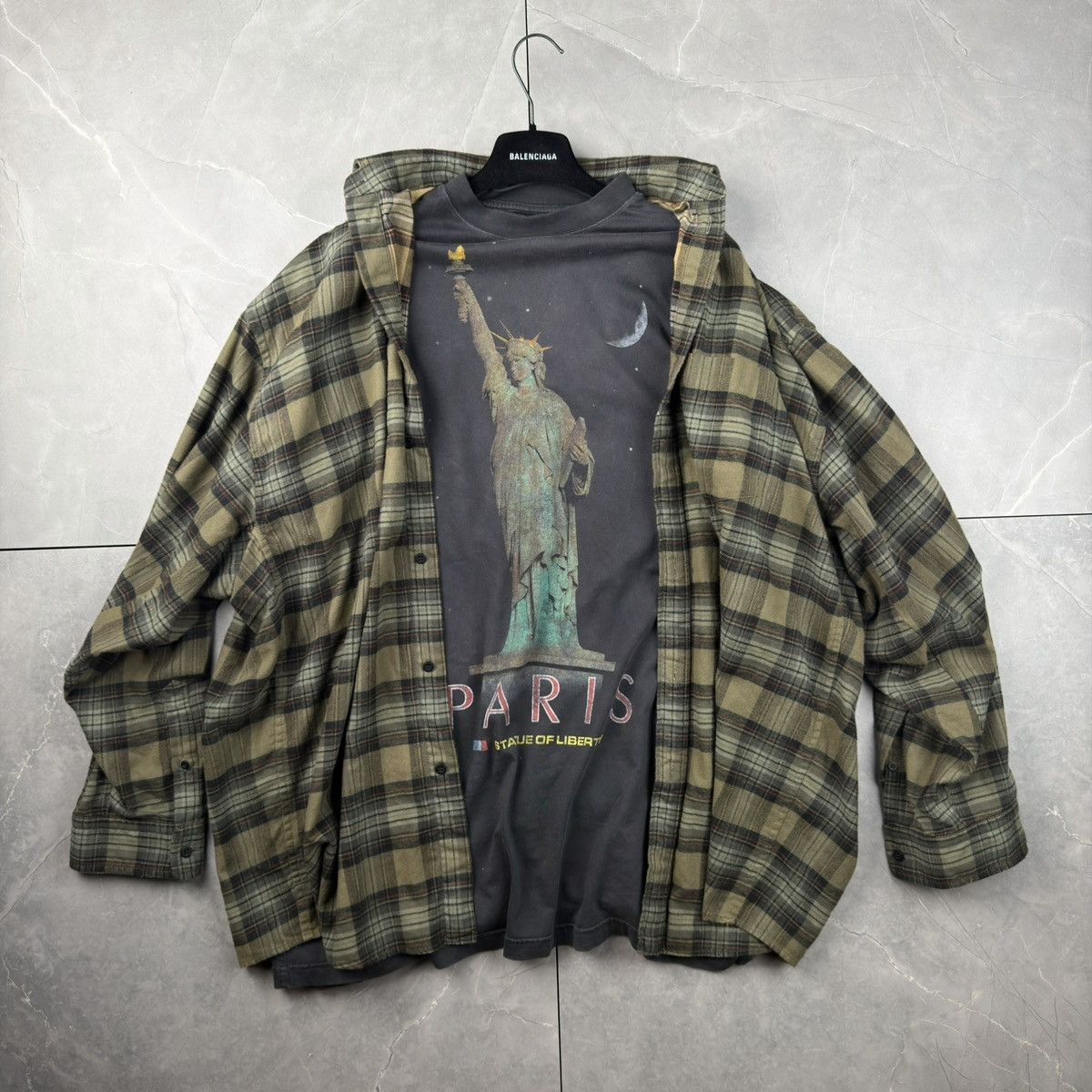 Balenciaga BALENCIAGA PARIS LIBERTY LAYERED SHIRT OVERSIZED Size US XXS / EU 40 - 1 Thumbnail
