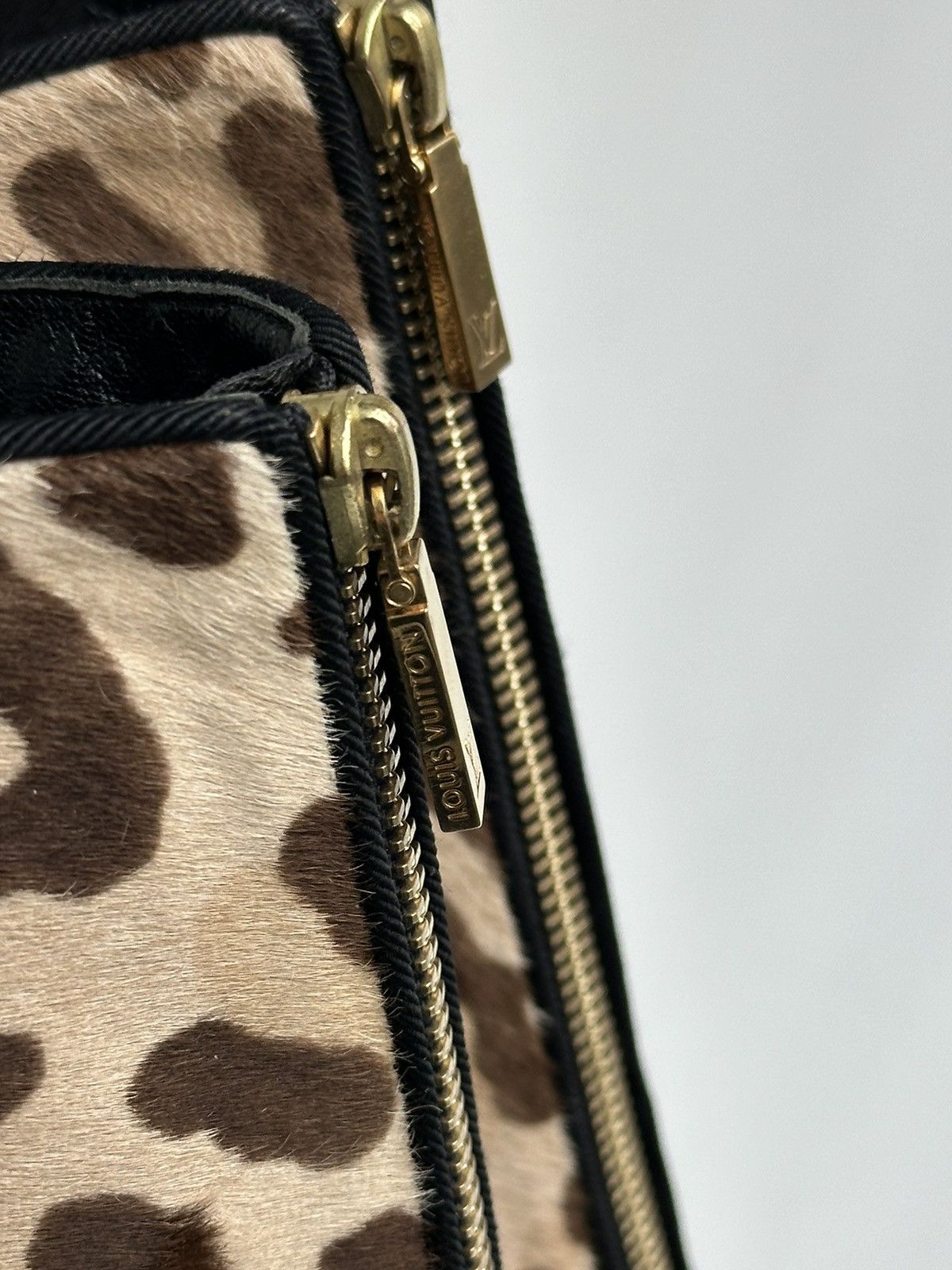Louis Vuitton × Vintage *sz36.5* LOUIS VUITTON 2003 Leopard Zip Boots y2k archive Size US 6.5 / IT 36.5 - 7 Thumbnail