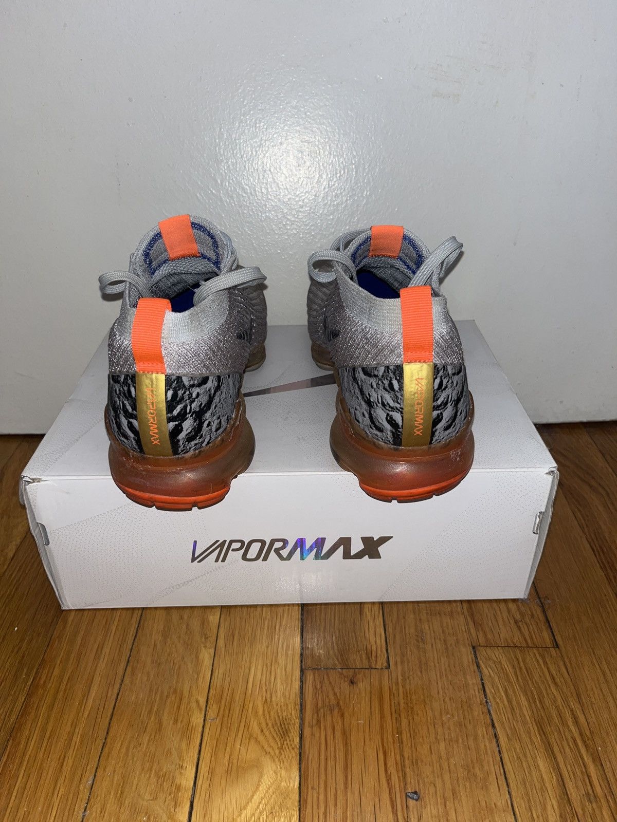 Nike Nike Air VaporMax Flyknit 3.0 “Moon Landing” Size US 10.5 / EU 43-44 - 4 Thumbnail