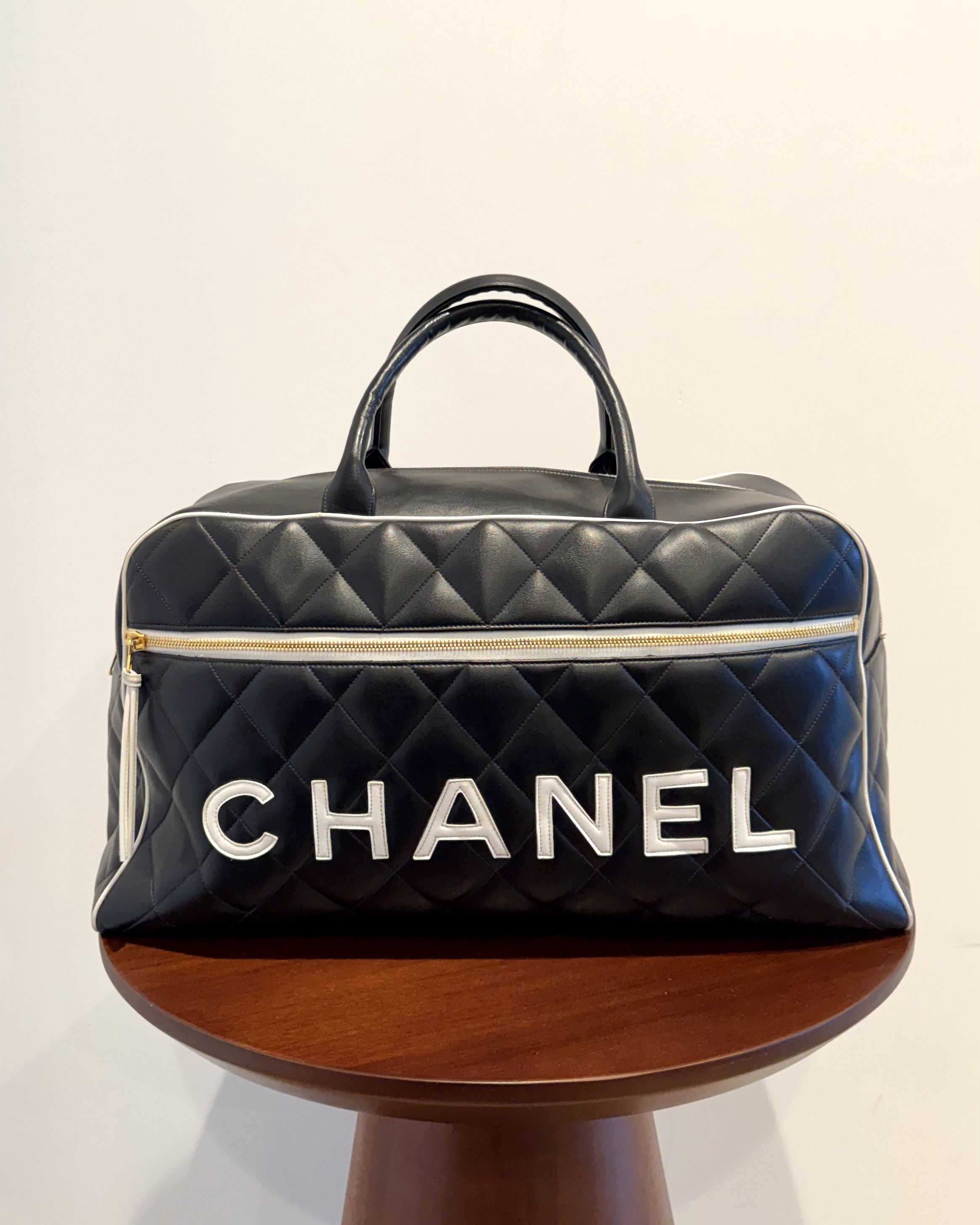 Chanel Chanel Vintage 1995 Duffle Bag Size ONE SIZE - 1 Thumbnail