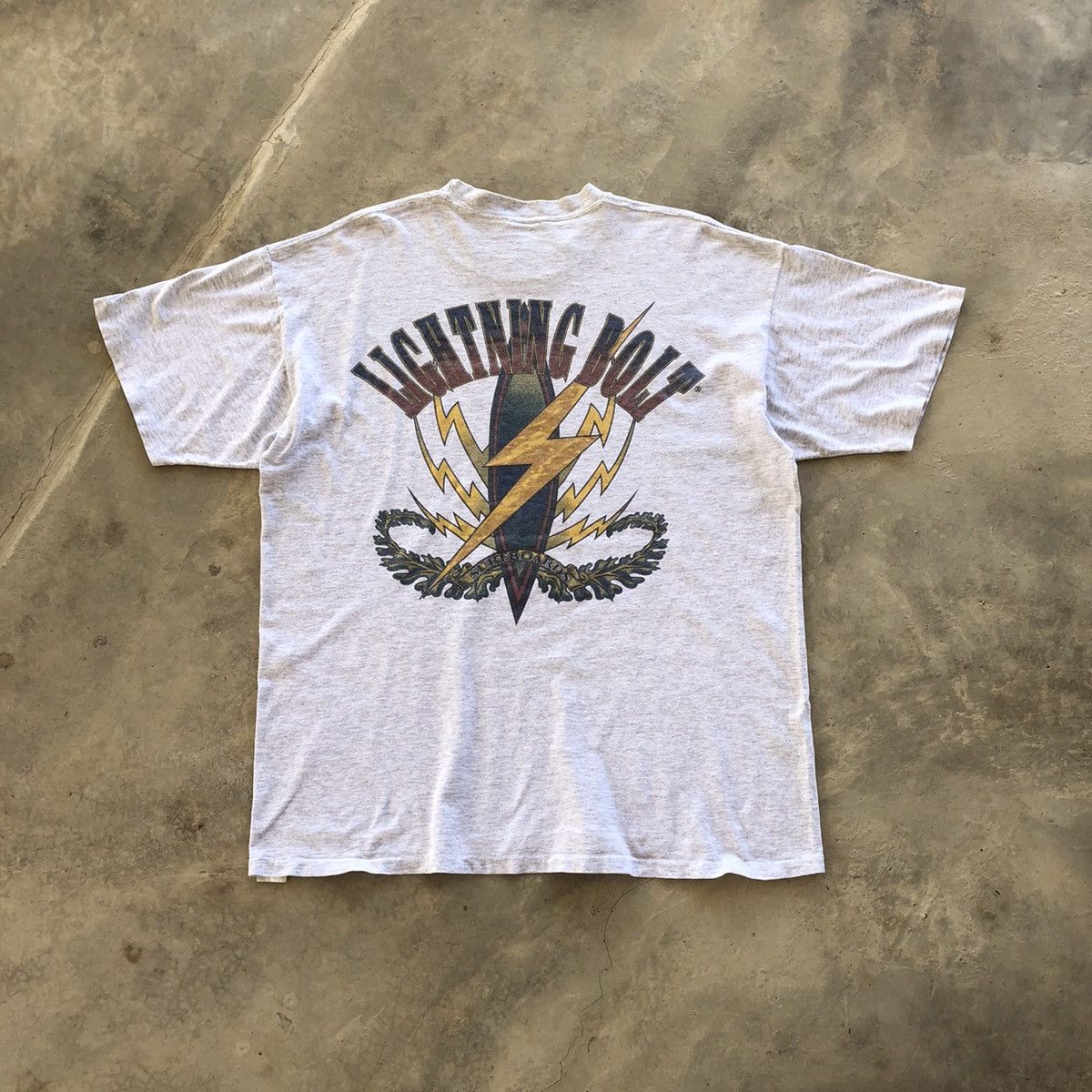 LIGHTING BOLT Surfboards Big Logo T-Shirt