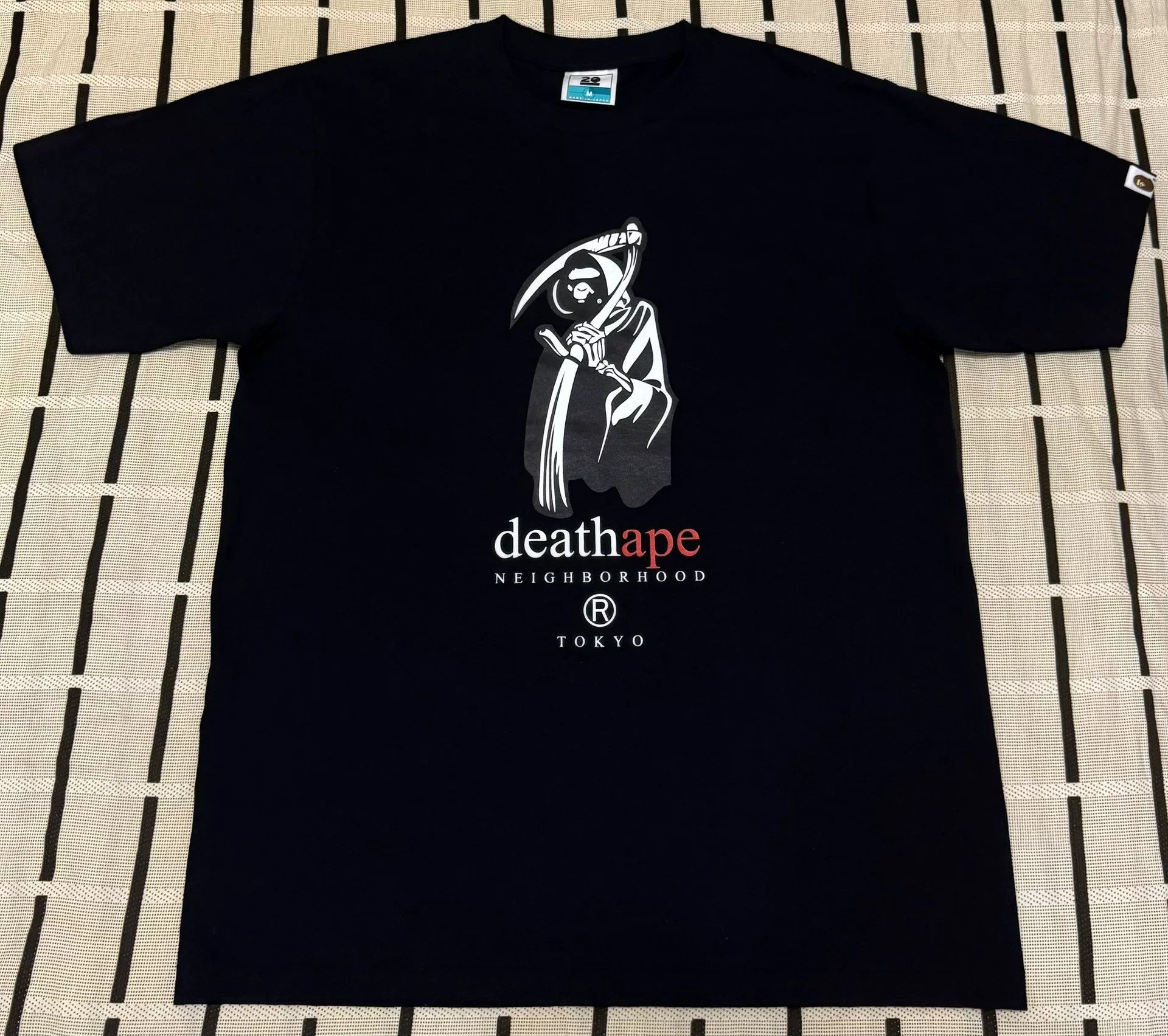 Bape Bape Ape Gold T-Shirt M Men Size US M / EU 48-50 / 2 - 1 Thumbnail