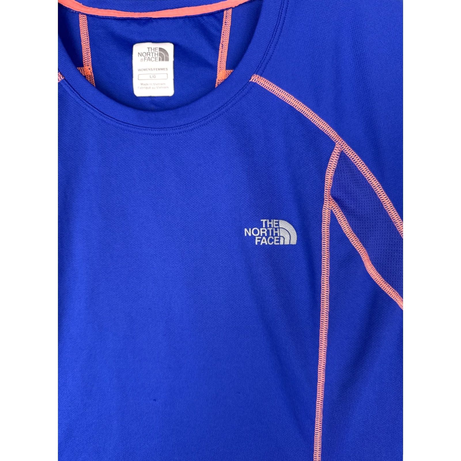 The North Face The North Face Shirt Women L Blue FlashDry 100% Polyester Crew Neck T-Shirt Slim Regular Men/Women? No gender. End with Womens. Size L / US 10 / IT 46 - 6 Thumbnail
