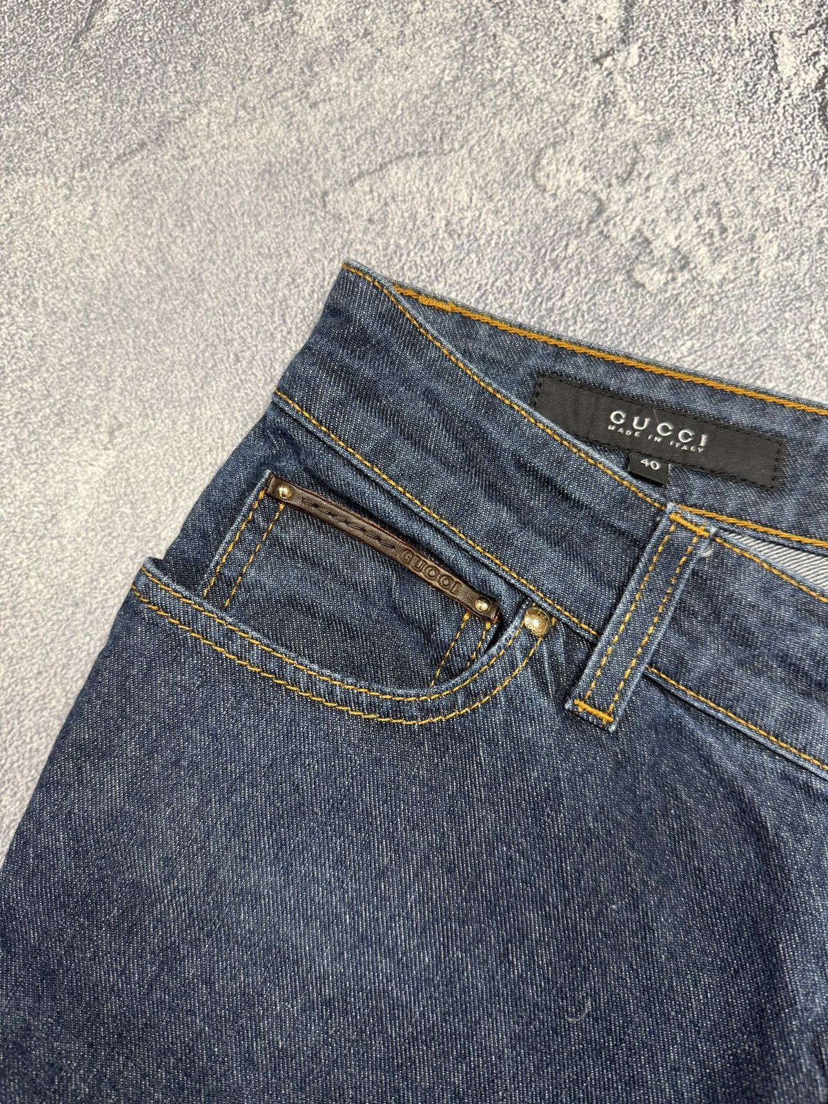 Gucci Gucci Made in Italy Vintage jeans Size 27" / US 4 / IT 40 - 5 Thumbnail