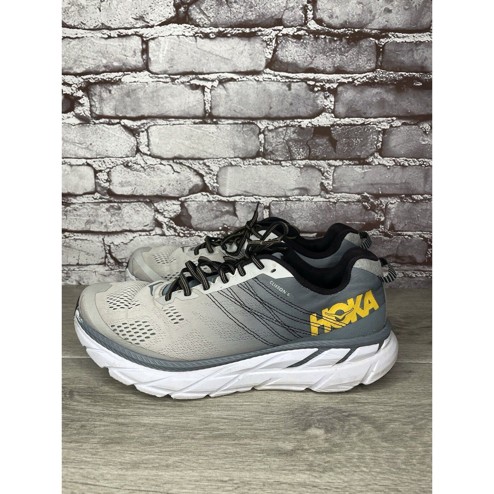 Hoka Hoka One One Clifton 6 Gray Running Shoes 1102872 LLRC Men’s Size US 12.5 / EU 45-46 - 22 Thumbnail