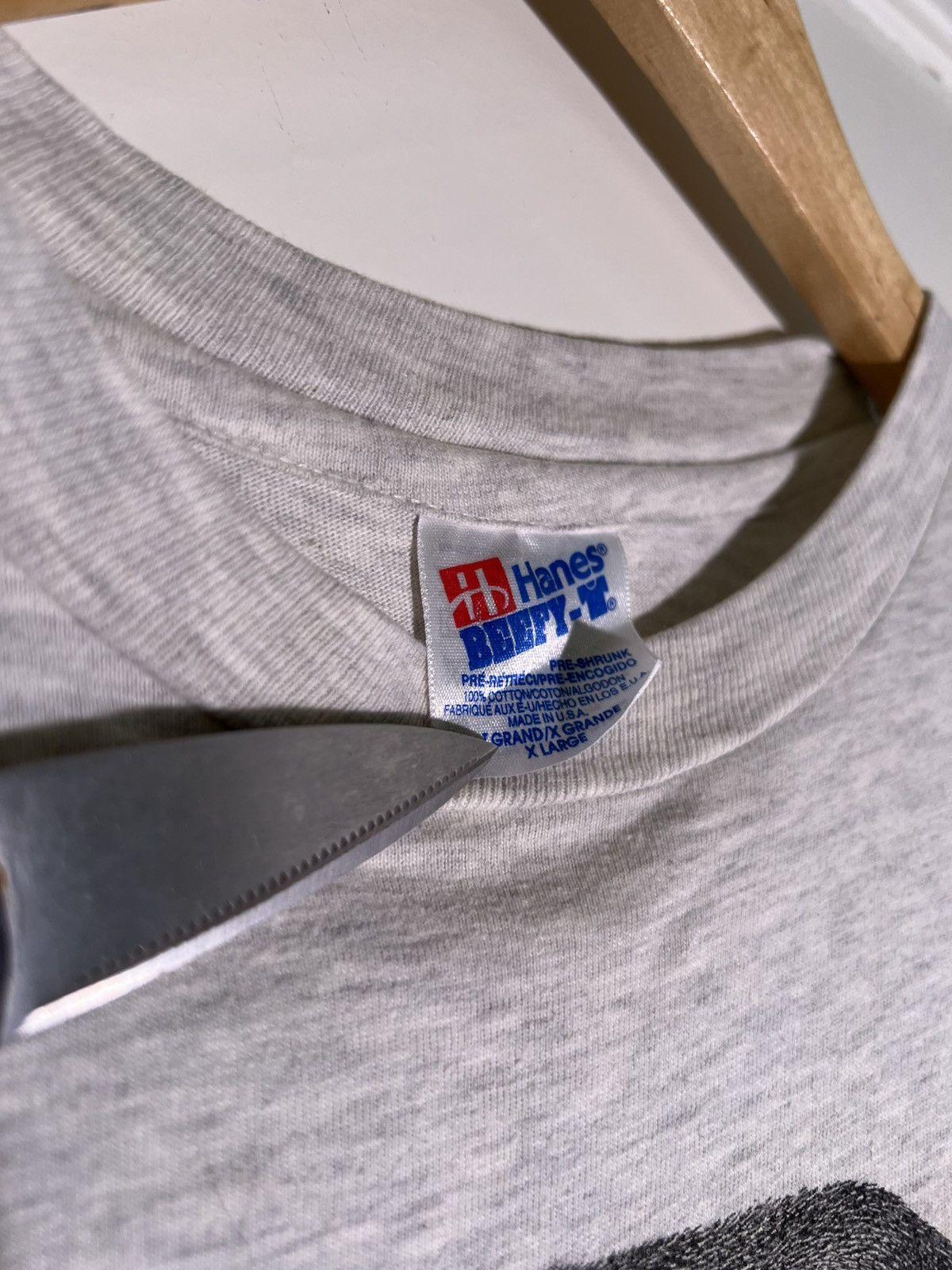 Vintage 90’s VTG Vintage Gray Wolves Diana Tyler Art Retro Tee Shirt Size US XL / EU 56 / 4 - 11 Thumbnail