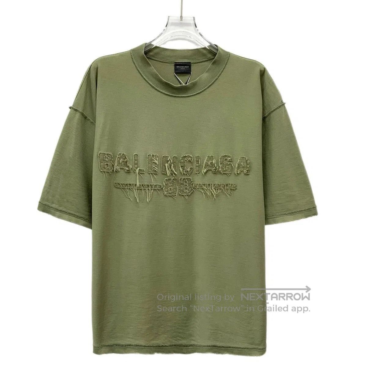 Balenciaga Green Short Sleeve Distressed Graphic T. Size US S / EU 44-46 / 1 - 1 Thumbnail
