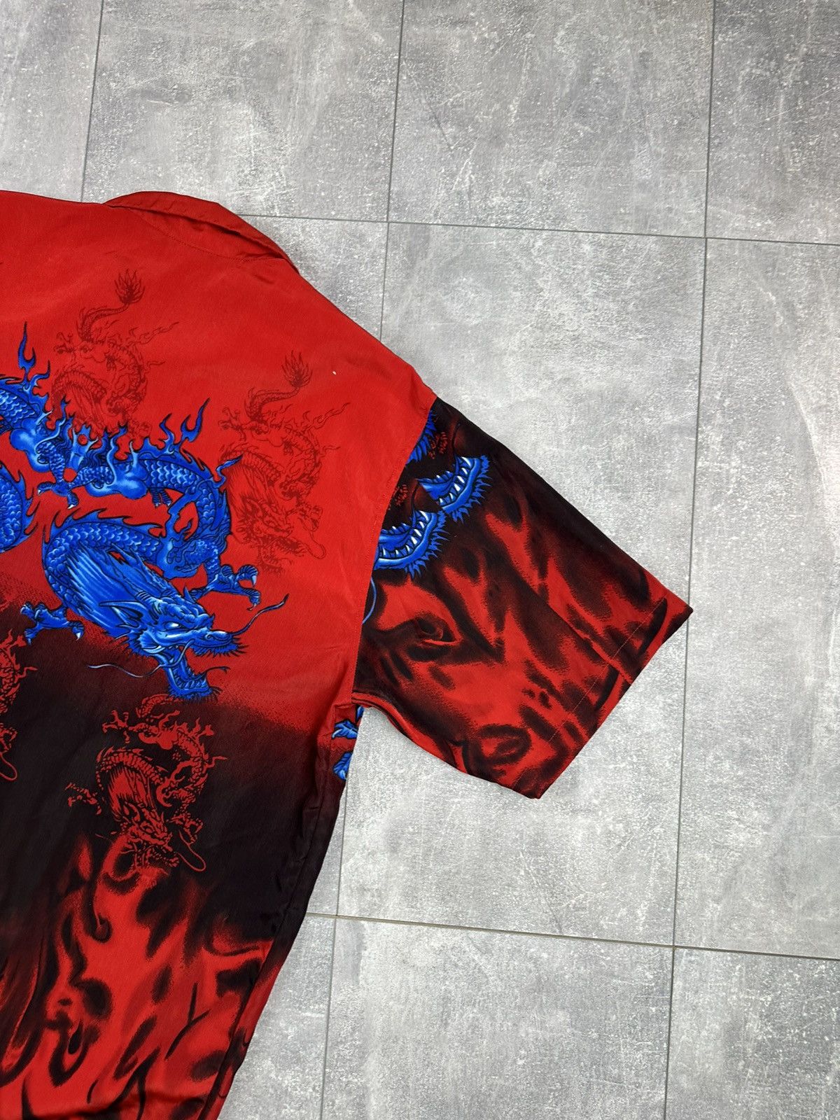 Japanese Brand Vintage 90S Crazy Japan Dragon Print Hawaiian Shirt Y2K Size US XL / EU 56 / 4 - 8 Thumbnail