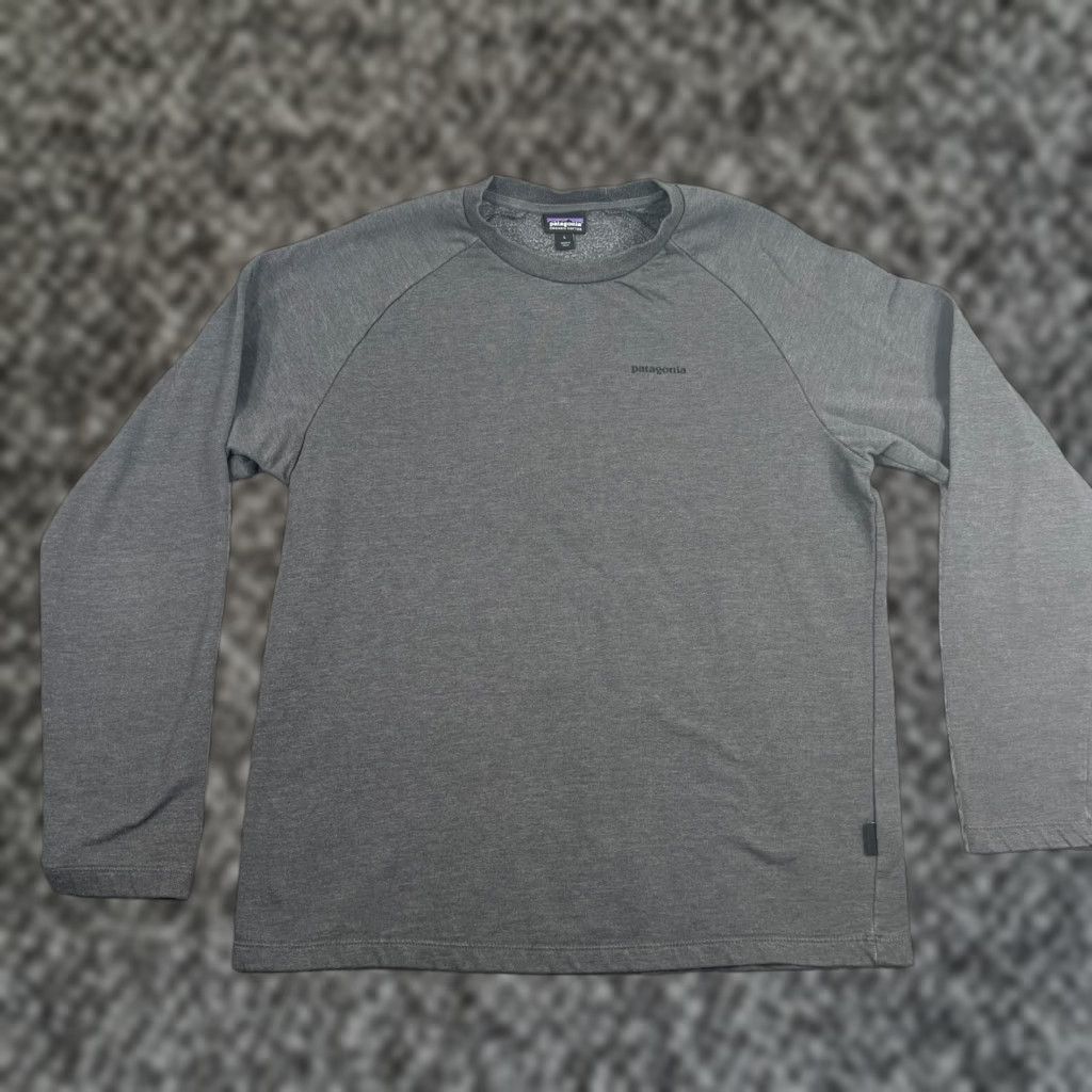 Patagonia Patagonia Sweatshirt Men M P-6 Lightweight Crew LS Forge Grey Organic Cotton Size US M / EU 48-50 / 2 - 1 Thumbnail