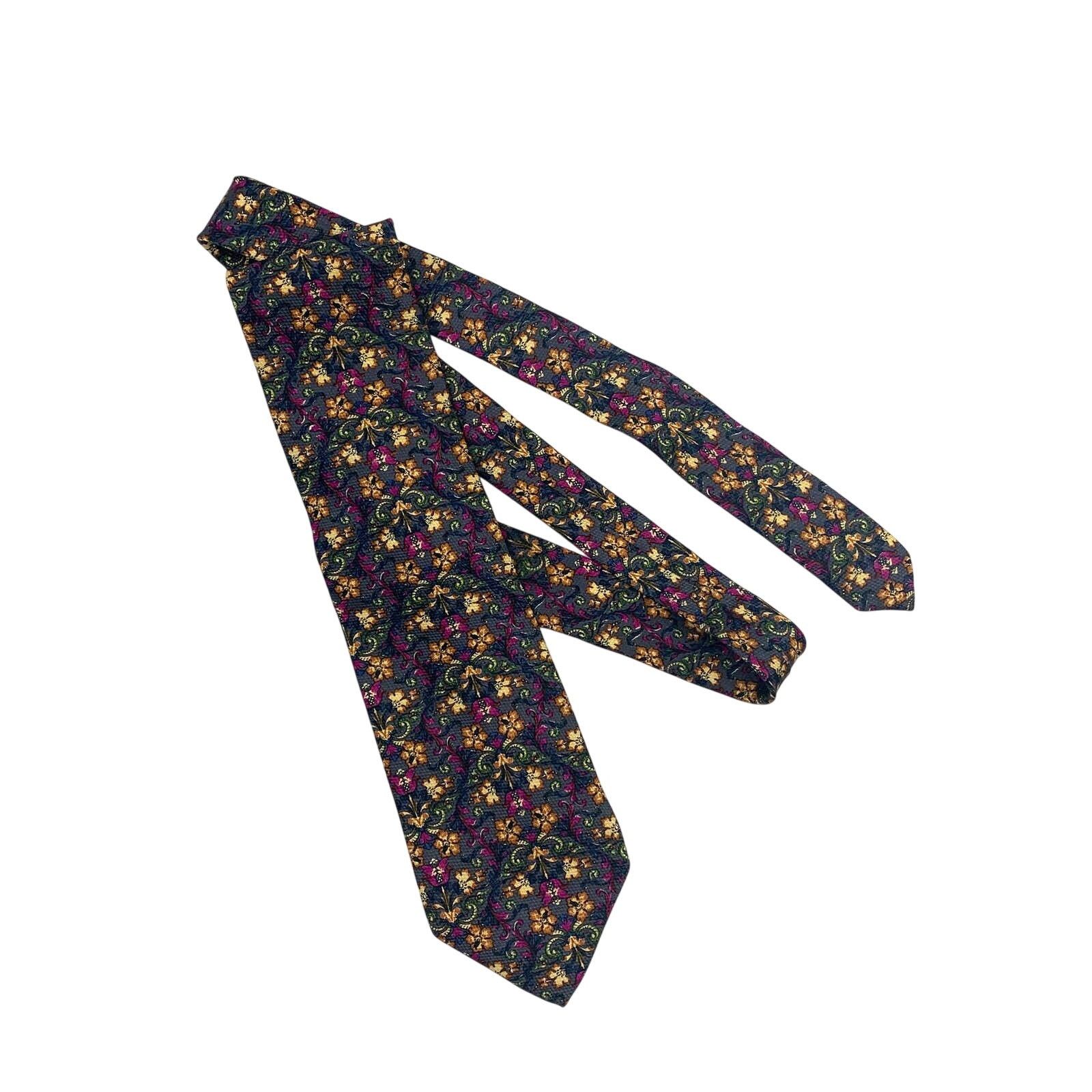 Valentino Vintage Valentino Gray Floral Silk Tie Blue Gray Size ONE SIZE - 2 Thumbnail