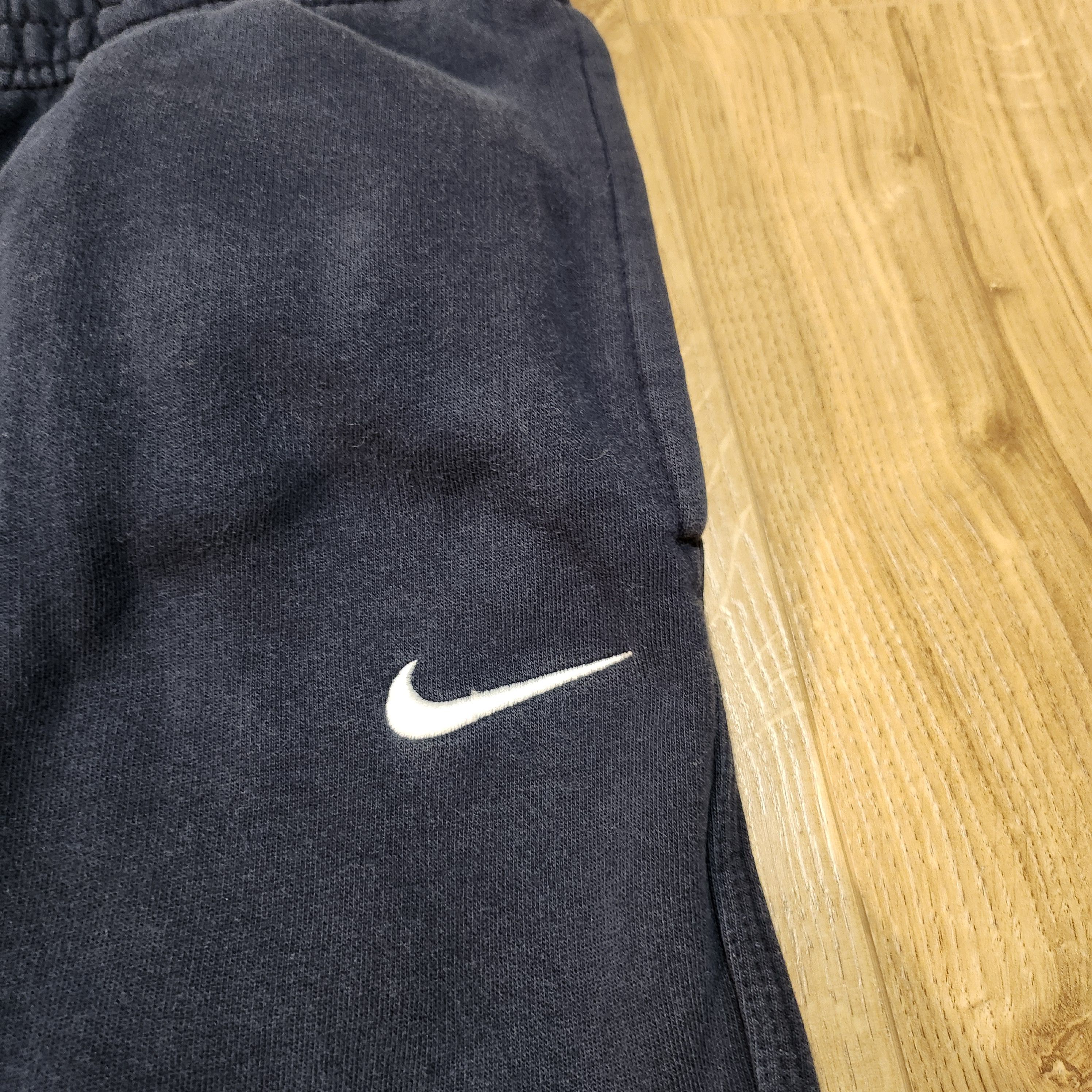 Nike × Vintage Nike Embroidery Sweatpants Size US 34 / EU 50 - 2 Thumbnail