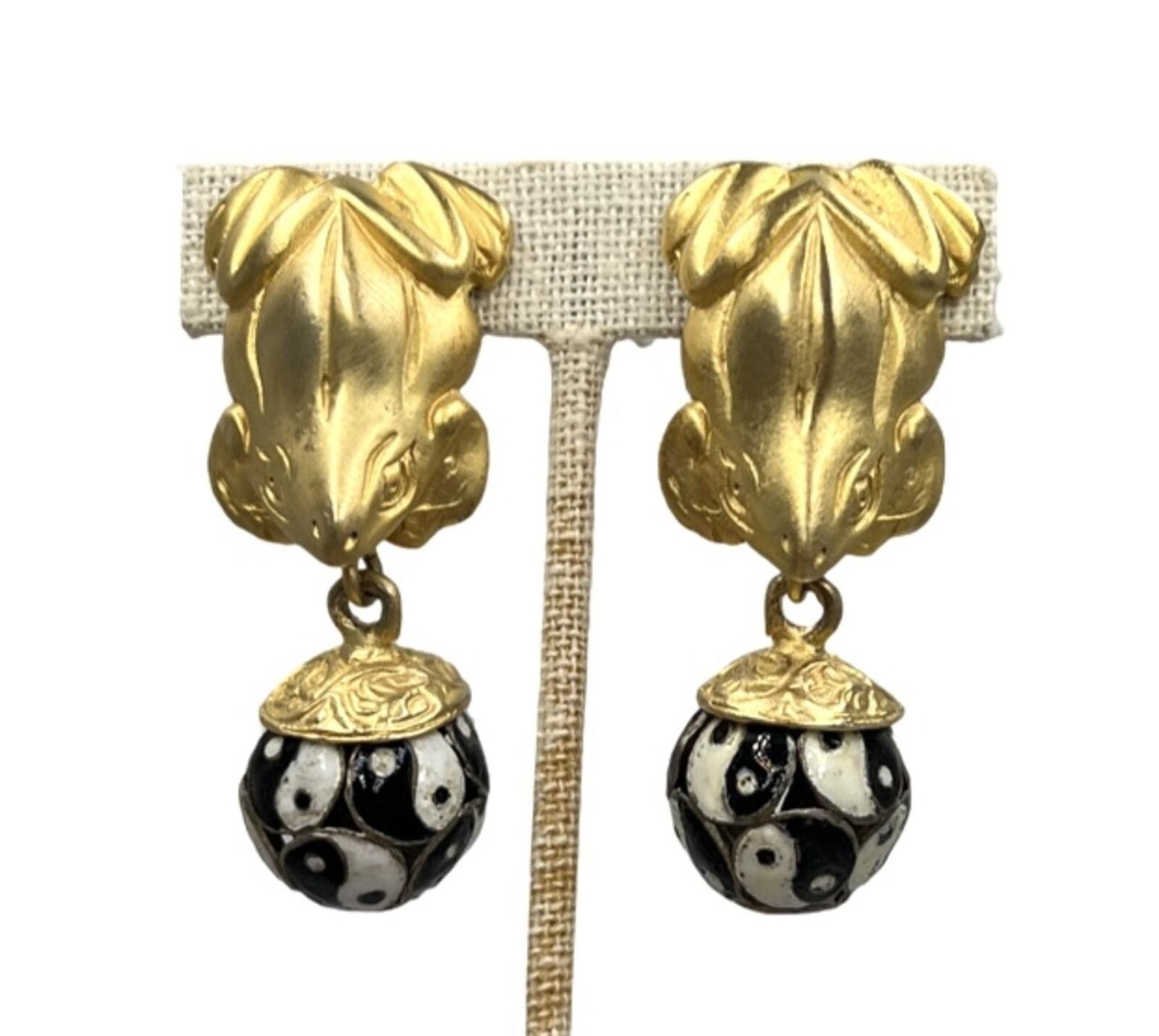 Other Glenn Miller Anne Turk Tree Frog Yin-Yang Cloisonné Earrings Size ONE SIZE - 5 Thumbnail