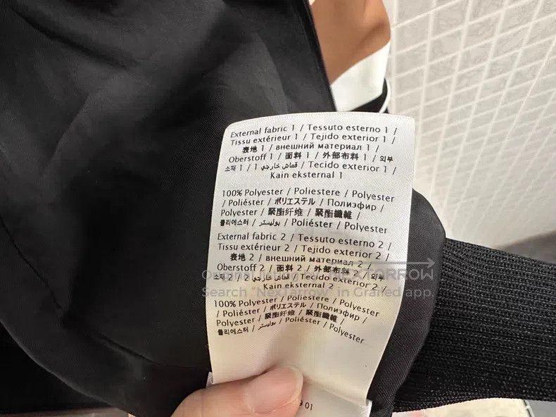 Other Valentino Women's coat Size US M / EU 48-50 / 2 - 7 Thumbnail