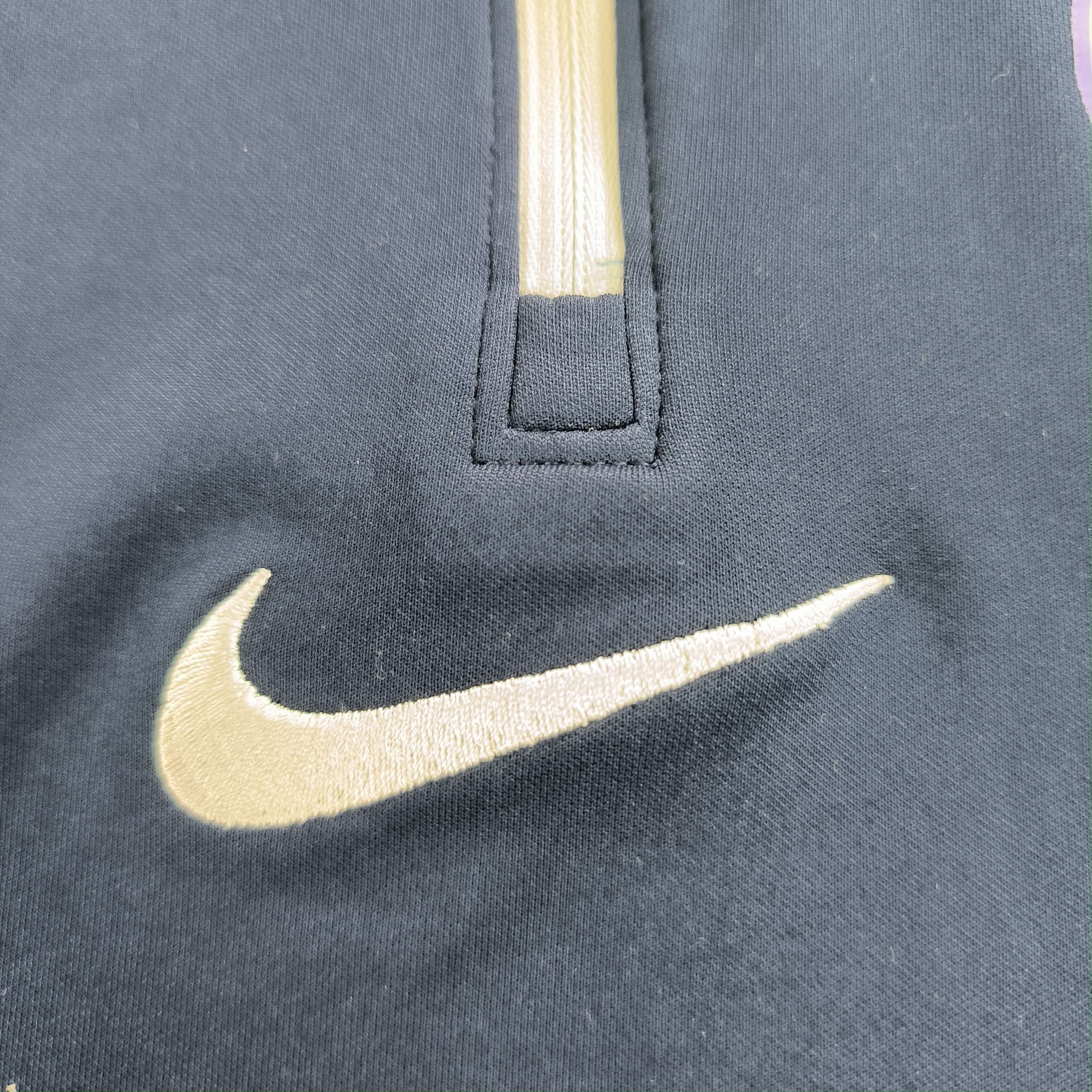 Nike Austria Wien 2022-23 Nike football training top size L Size US L / EU 52-54 / 3 - 4 Thumbnail